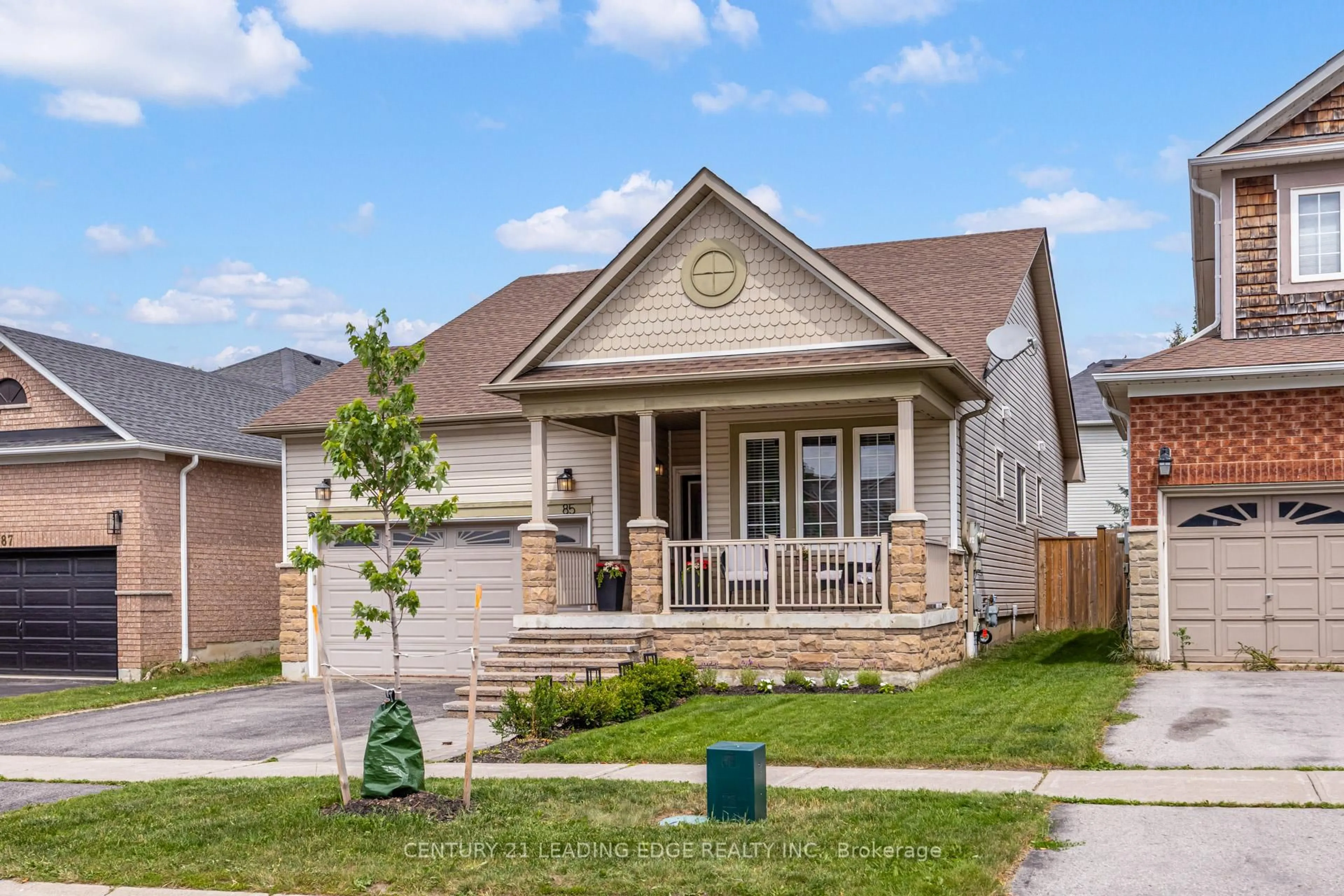 Home with brick exterior material, street for 85 DARIUS HARNS Dr, Whitby Ontario L1M 2G2