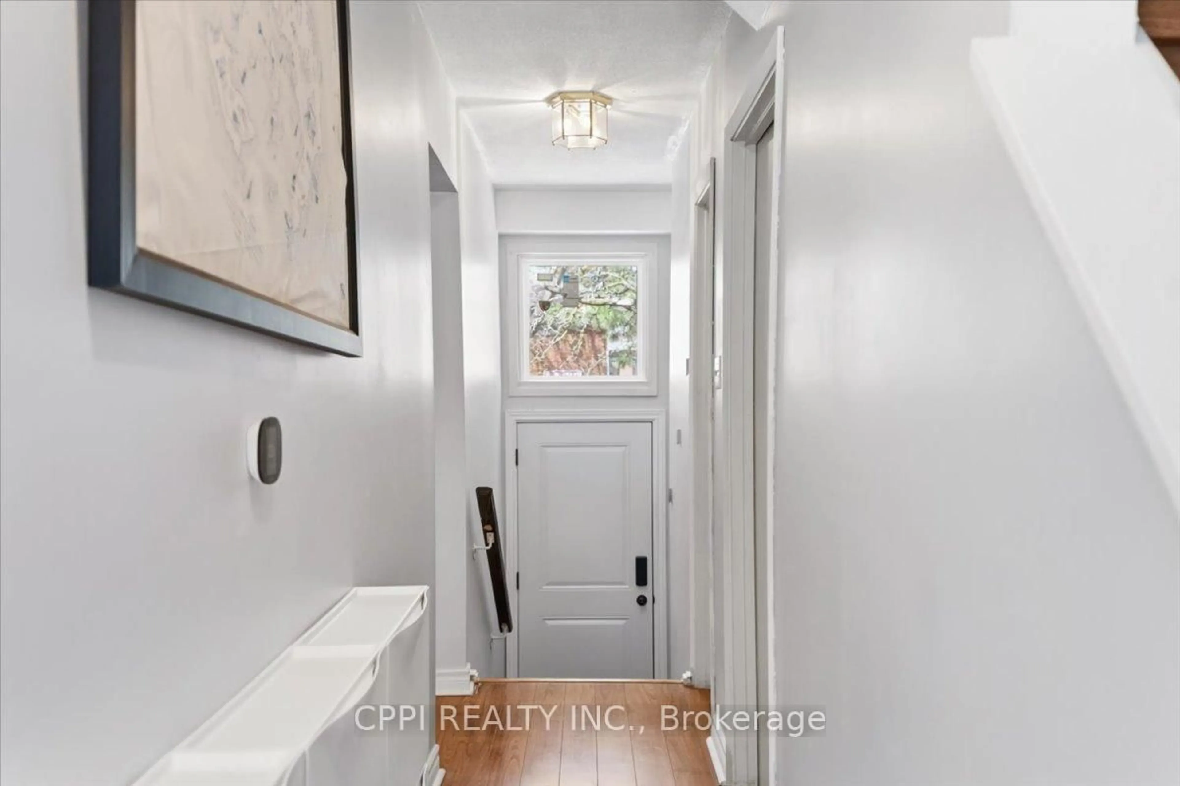 Indoor entryway for 2 Davisbrook Blvd #14, Toronto Ontario M1T 3P3