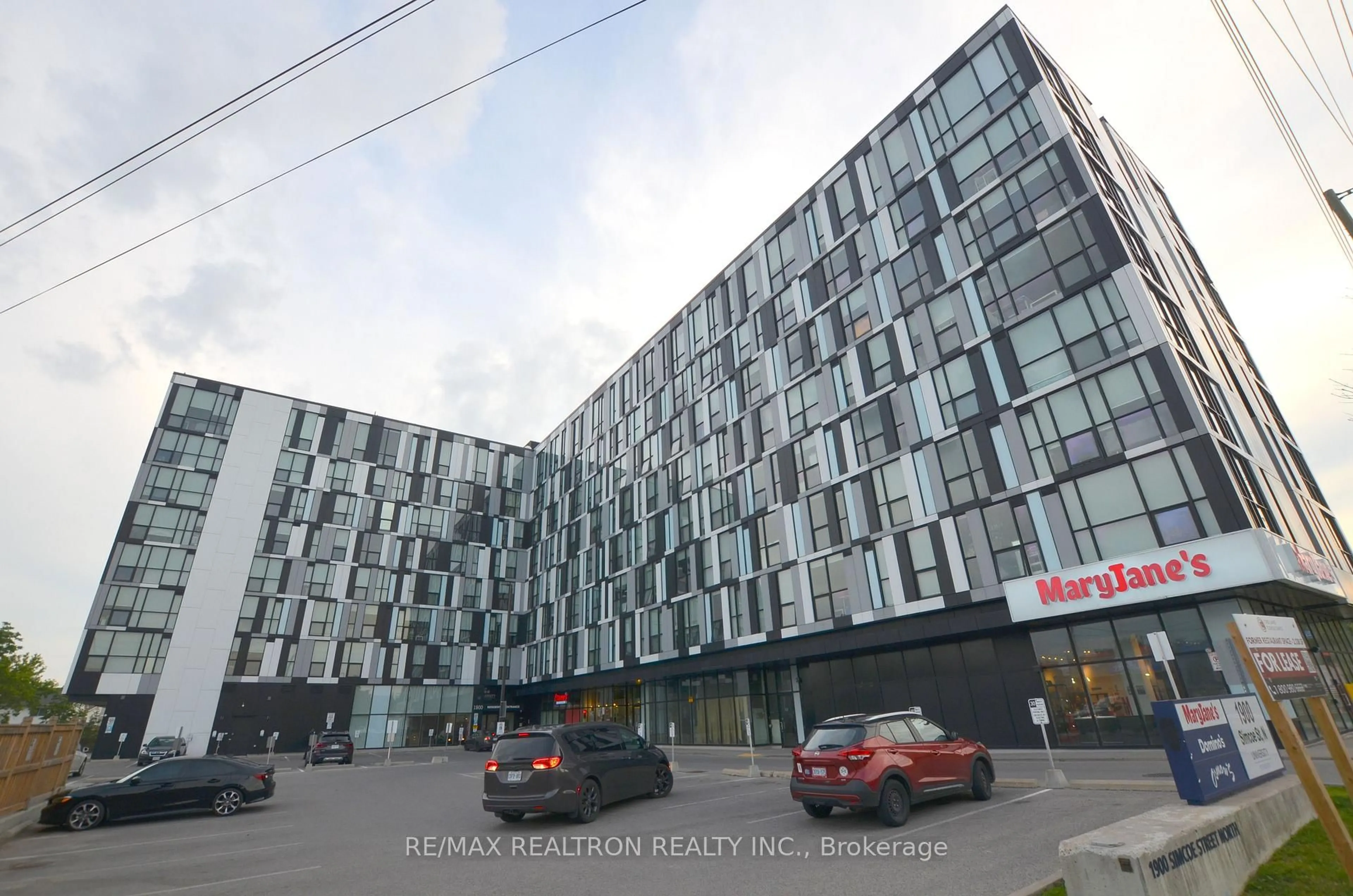 Unknown for 1900 Simcoe St #716, Oshawa Ontario L1G 4Y3