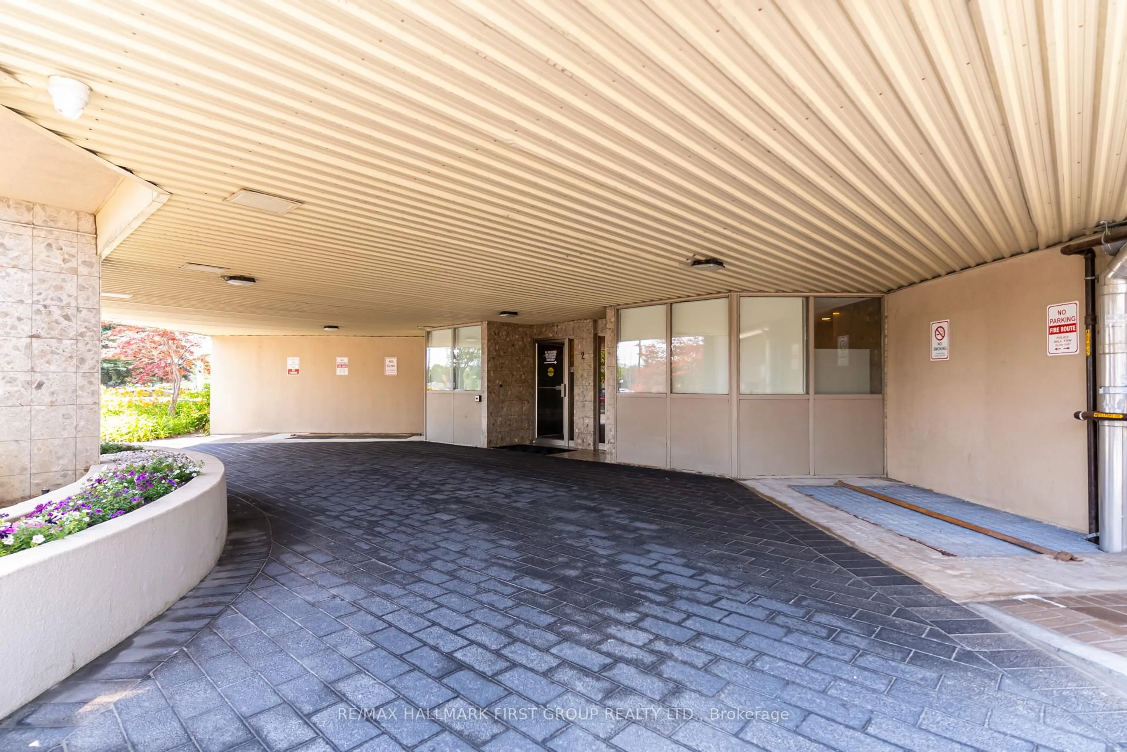 Indoor foyer for 2 Westney Rd ##1209, Ajax Ontario L1T 3H3