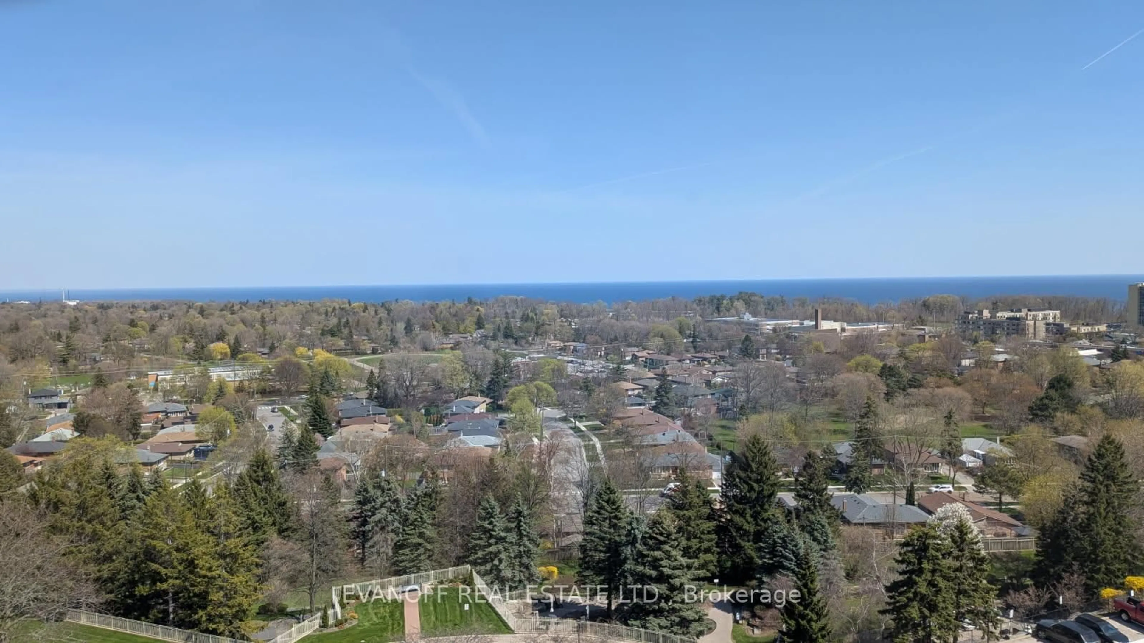 A pic from outside/outdoor area/front of a property/back of a property/a pic from drone, water/lake/river/ocean view for 10 Guildwood Pkwy #1120, Toronto Ontario M1E 5B5