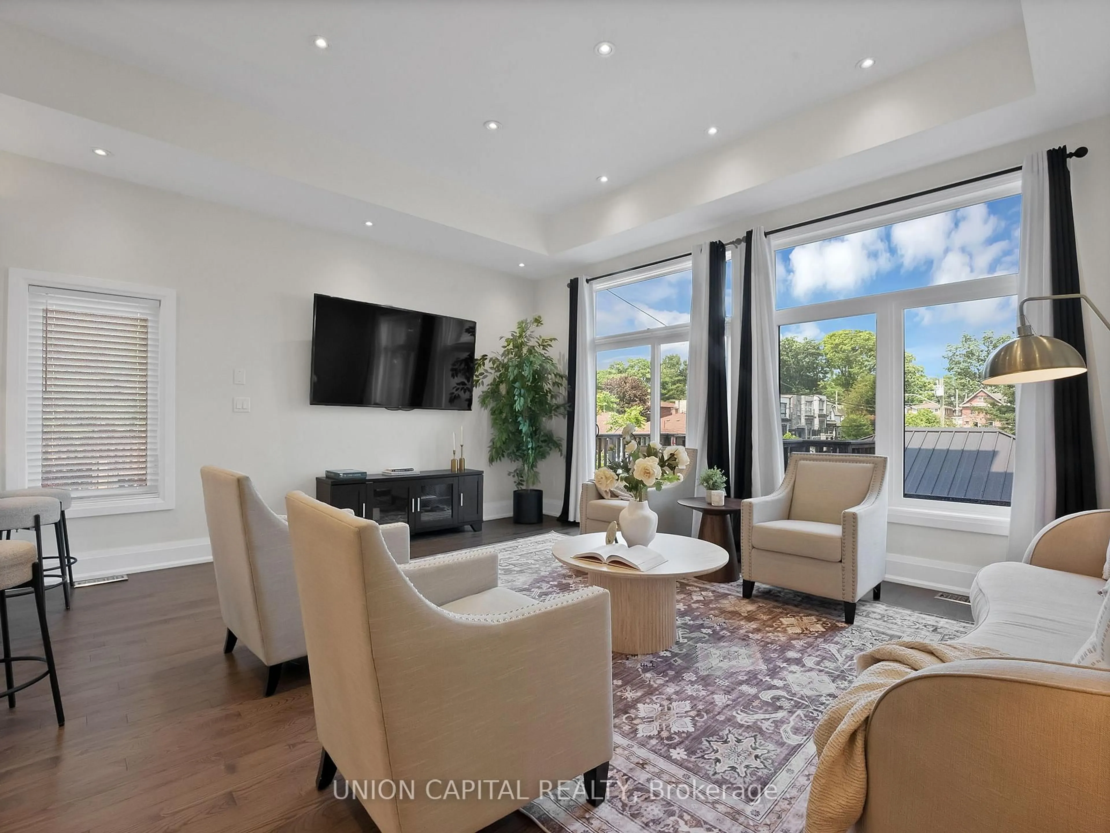 Living room with furniture, unknown for 99A Leyton Ave, Toronto Ontario M1L 3T9