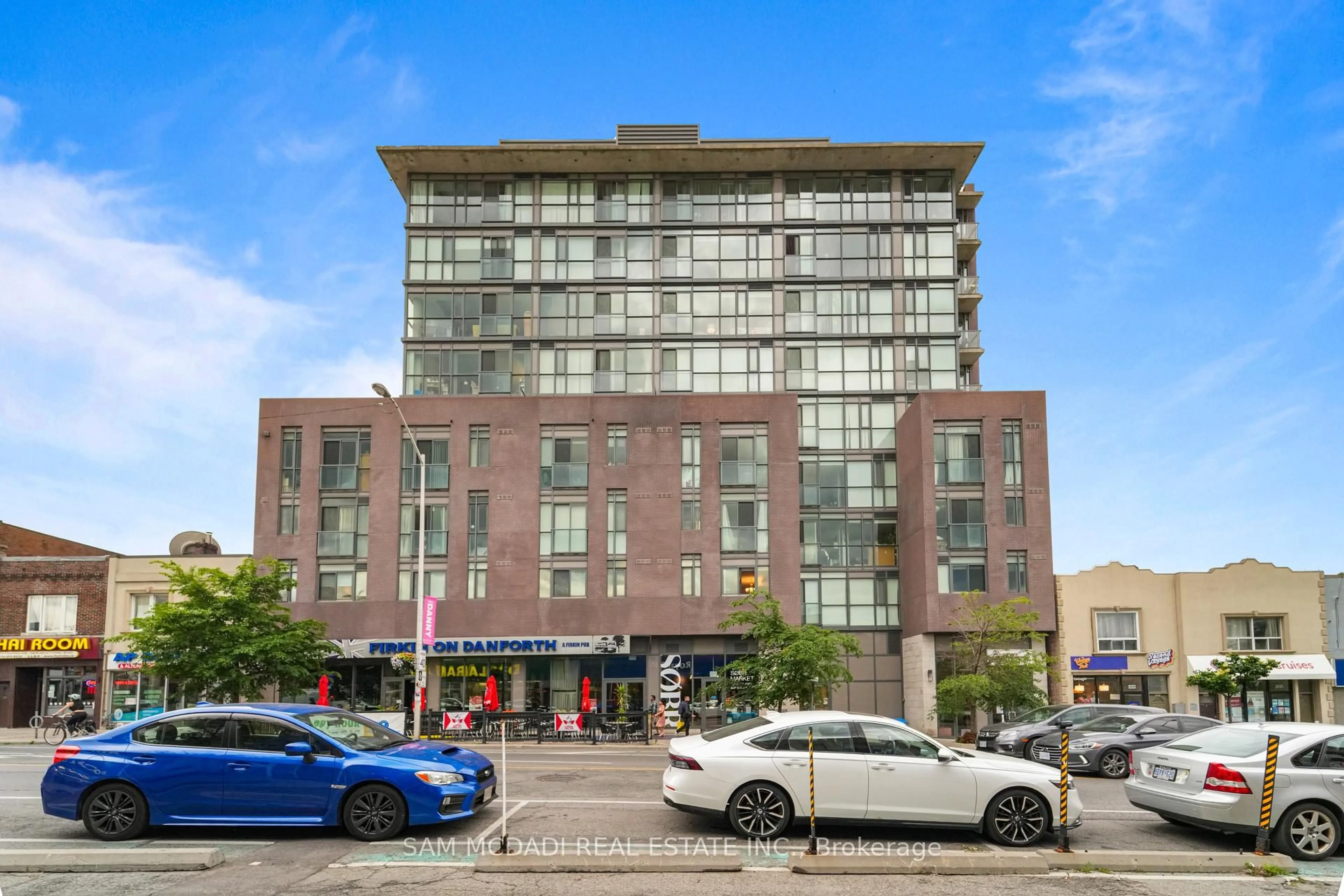Unknown for 2055 Danforth Ave #903, Toronto Ontario M4C 1J8