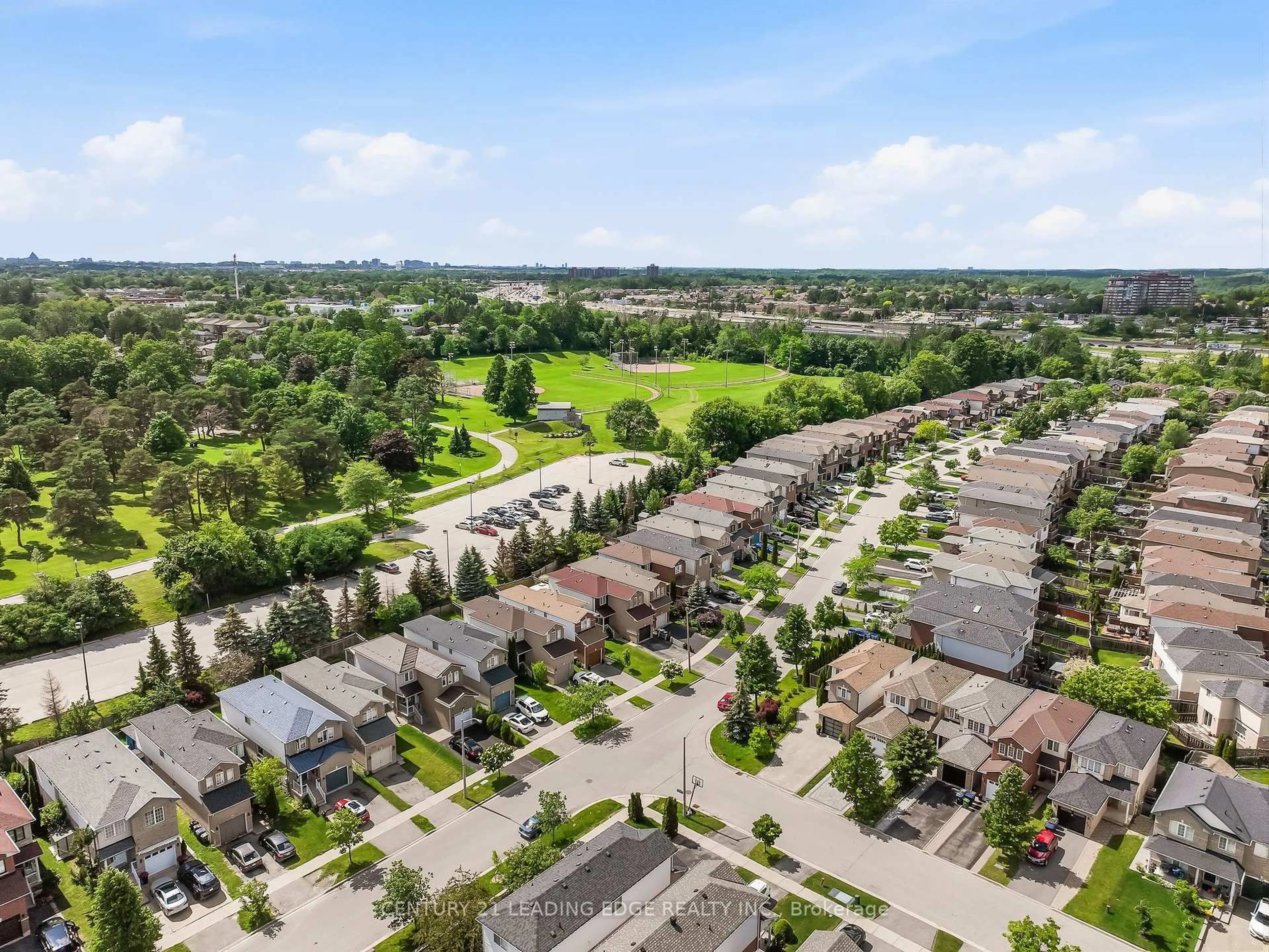 A pic from outside/outdoor area/front of a property/back of a property/a pic from drone, street for 22 Andona Cres, Toronto Ontario M1C 5J6