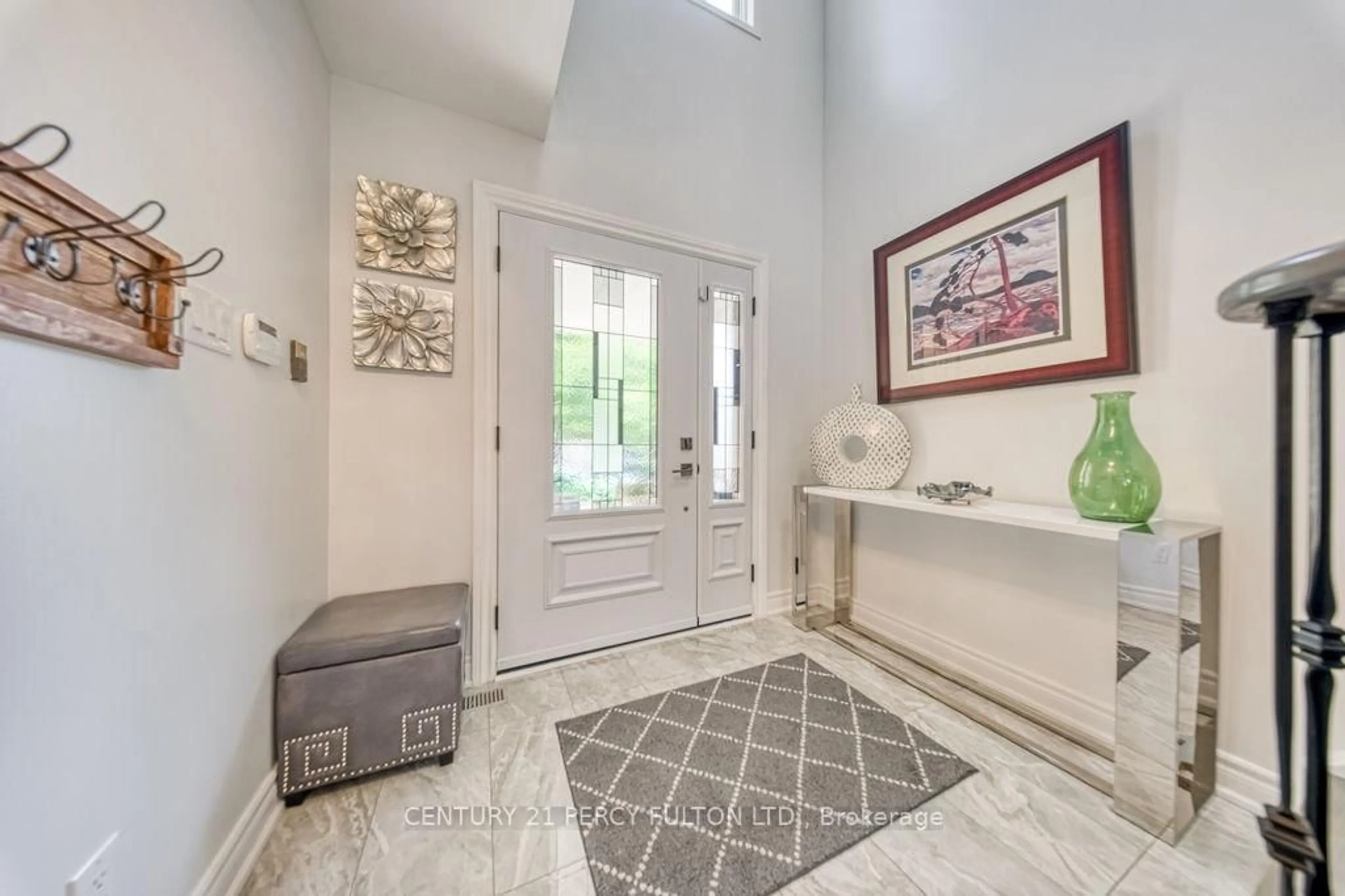 Indoor entryway for 18 Booth Cres, Ajax Ontario L1Z 1H6
