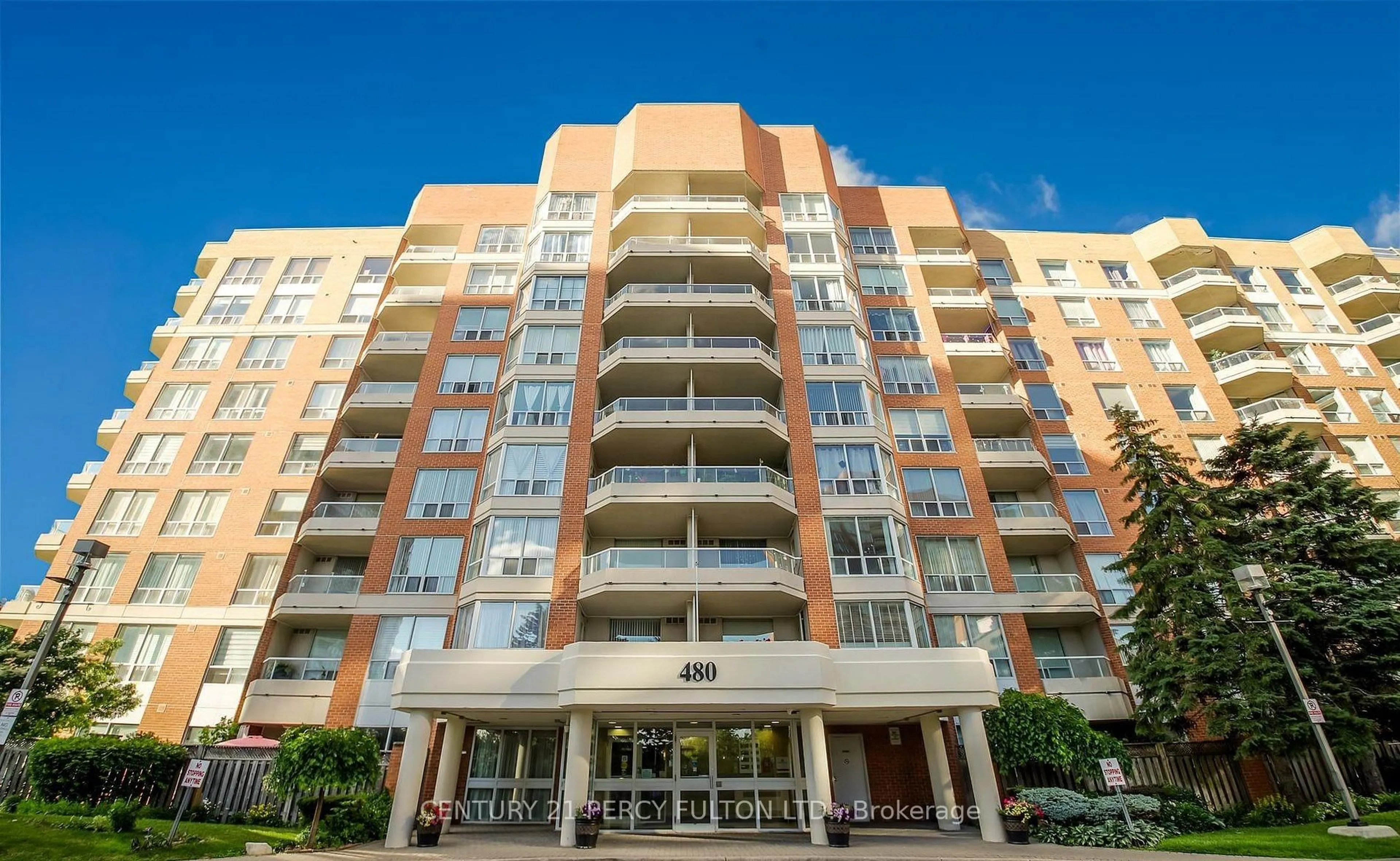 Indoor foyer for 480 Mclevin Ave #709, Toronto Ontario M1B 5N9