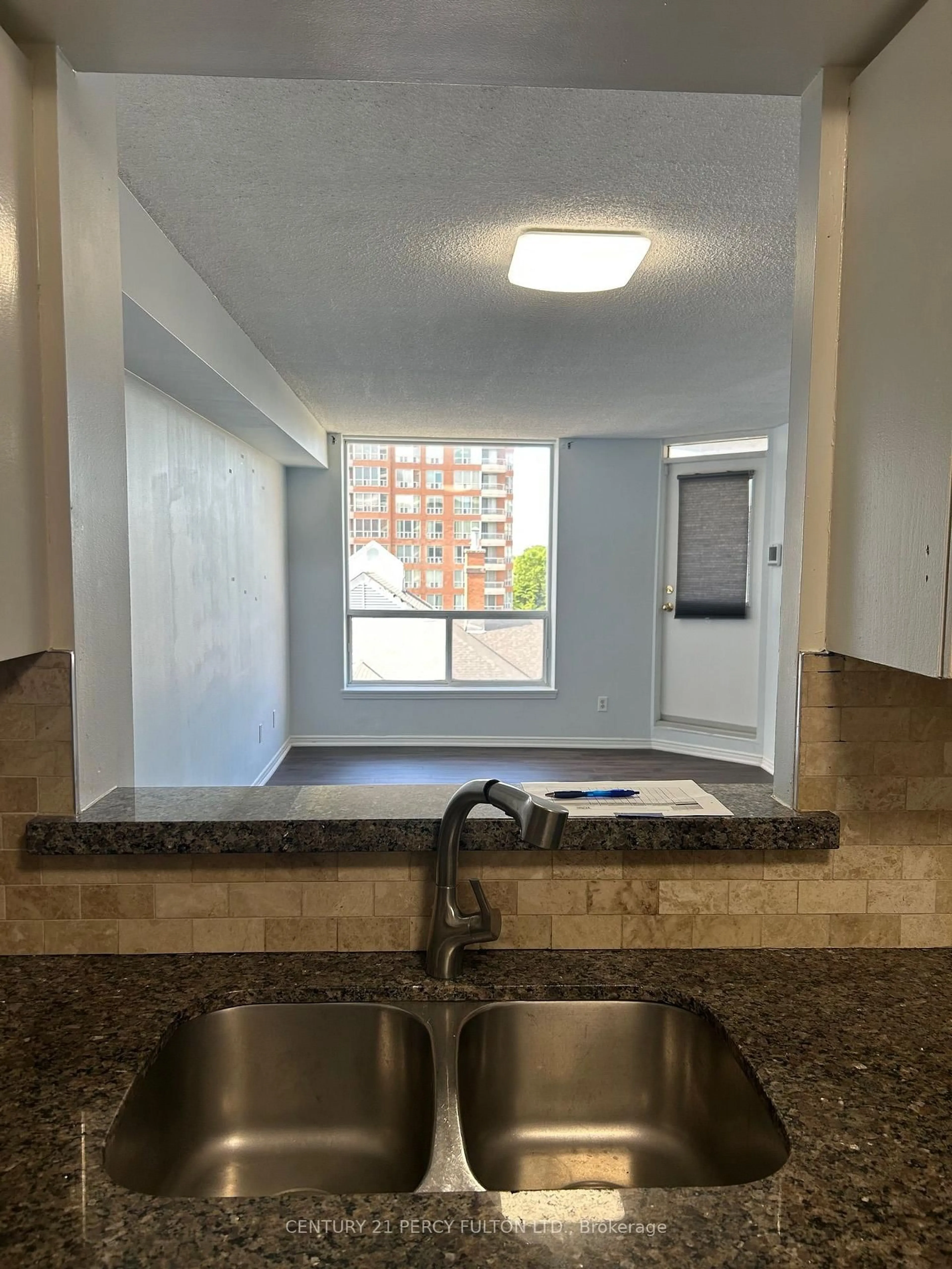 Standard kitchen, unknown for 480 Mclevin Ave #709, Toronto Ontario M1B 5N9