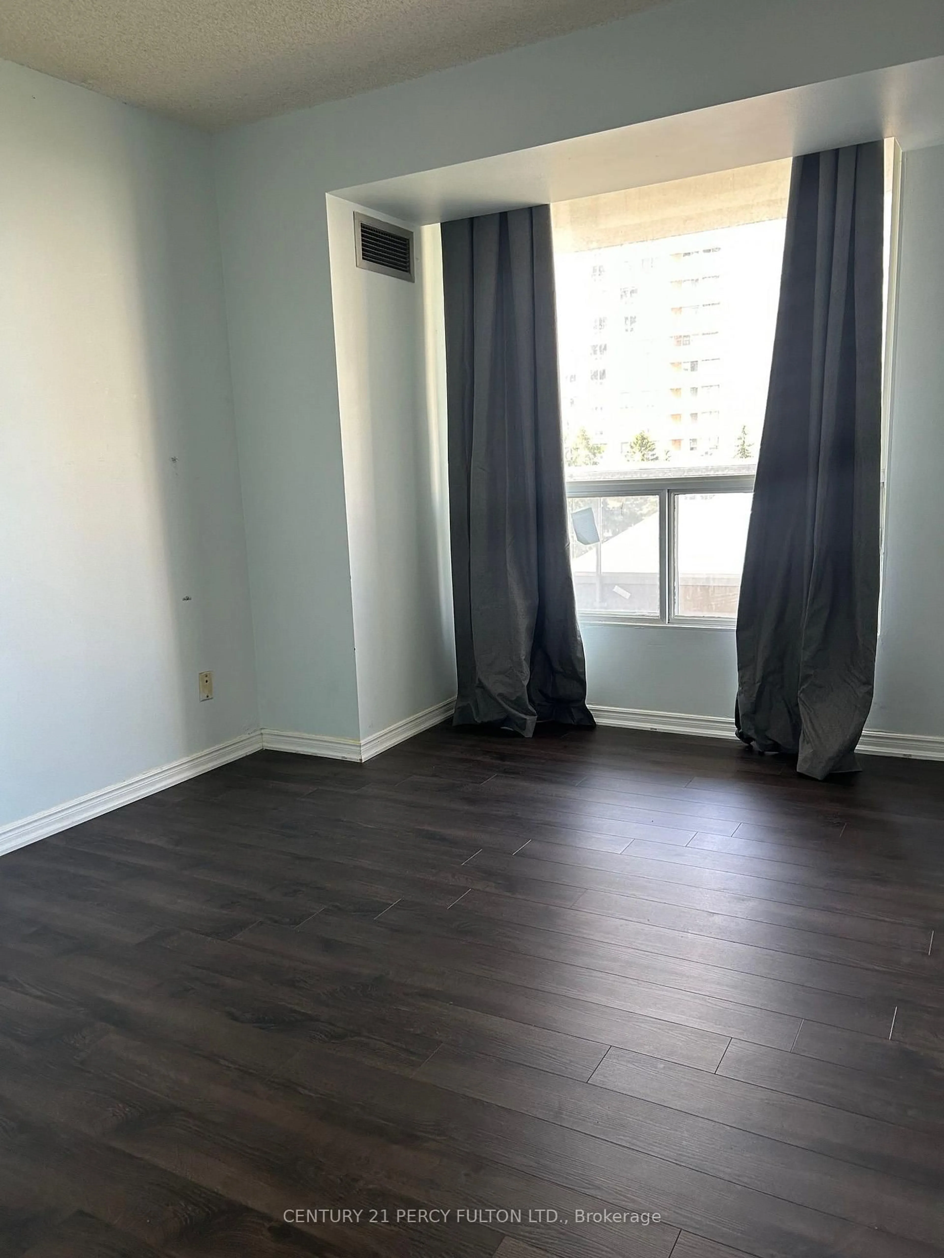 A pic of a room for 480 Mclevin Ave #709, Toronto Ontario M1B 5N9