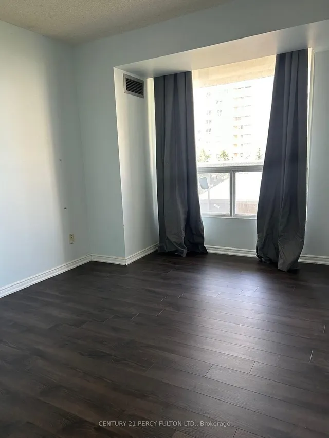 480 Mclevin Ave #709, Toronto 4
