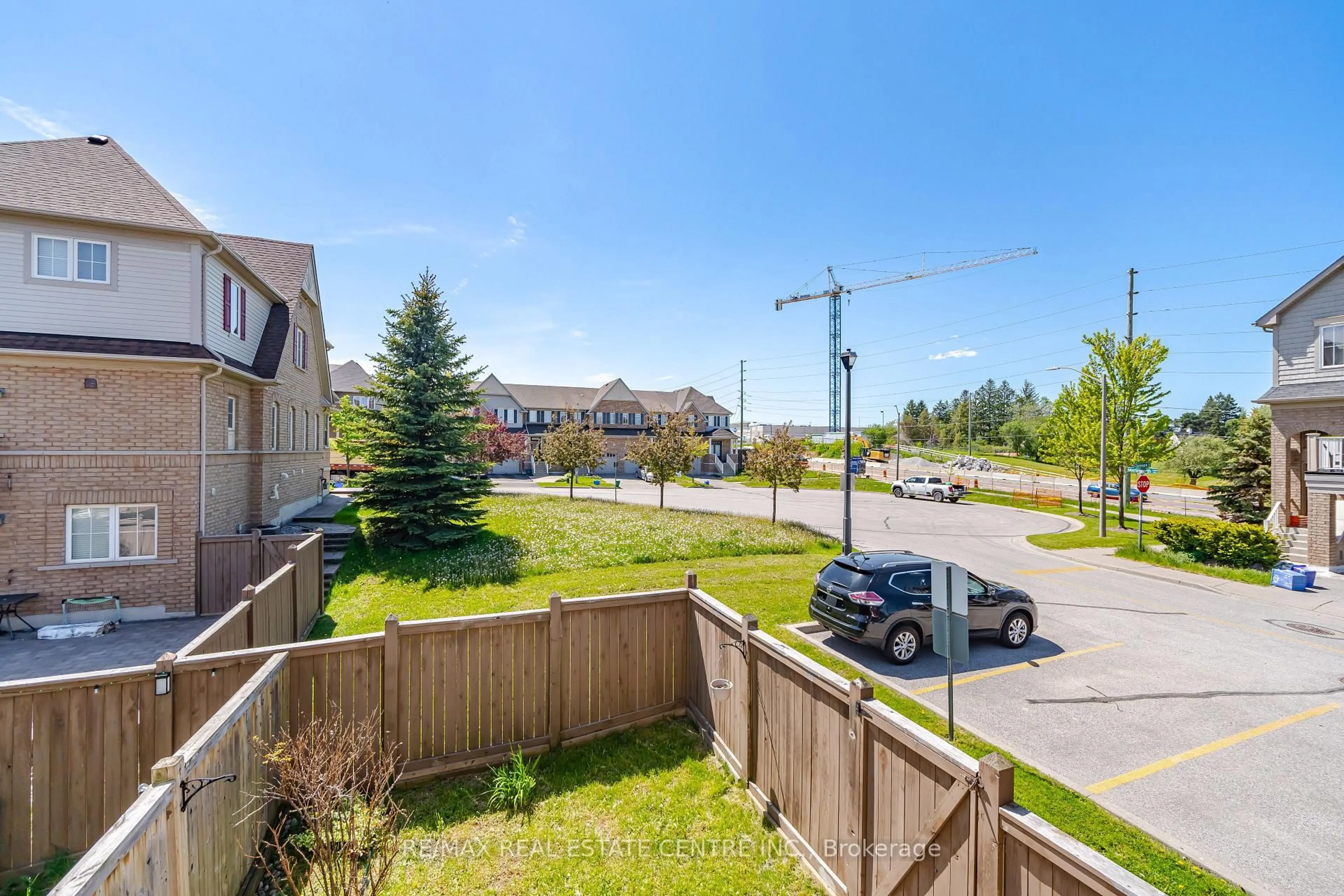 A pic from outside/outdoor area/front of a property/back of a property/a pic from drone, water/lake/river/ocean view for 47 Martinworth Lane, Ajax Ontario L1Z 0L1