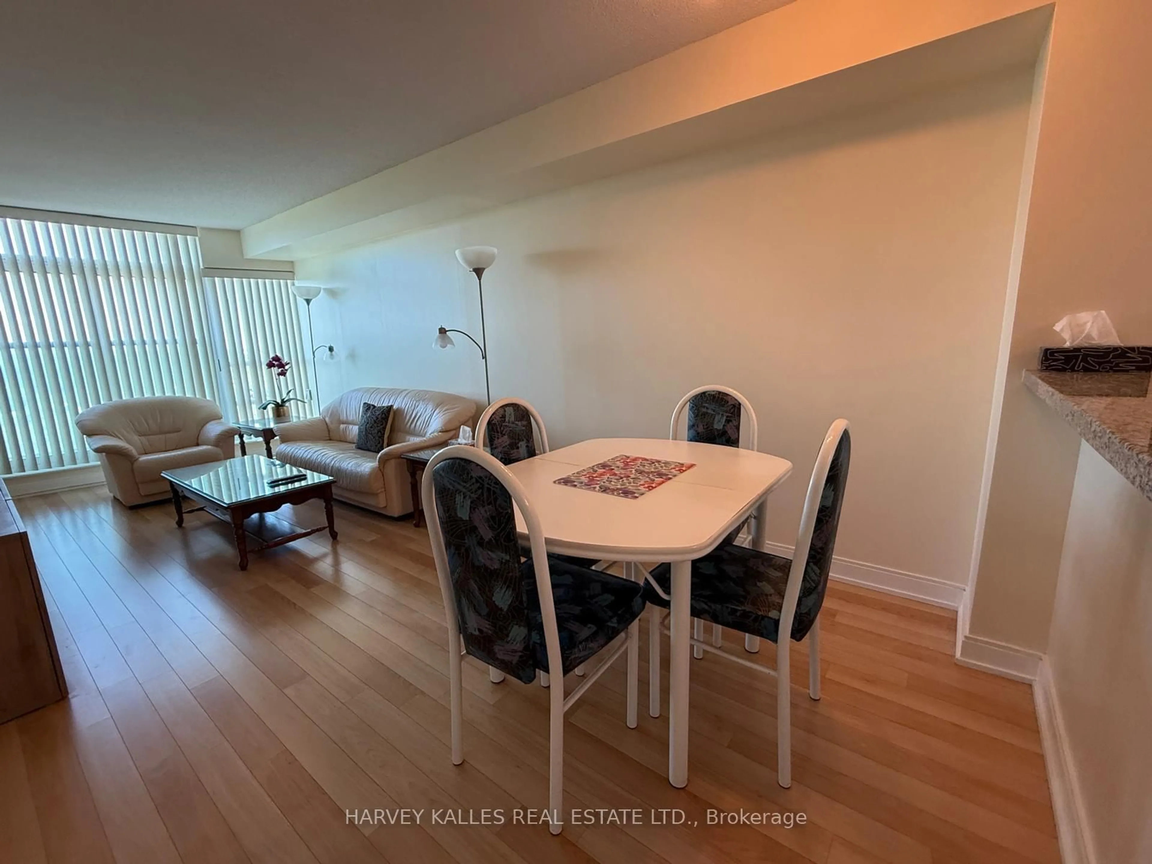 Dining room, wood/laminate floor for 238 Bonis Ave #1915, Toronto Ontario M1T 3W7