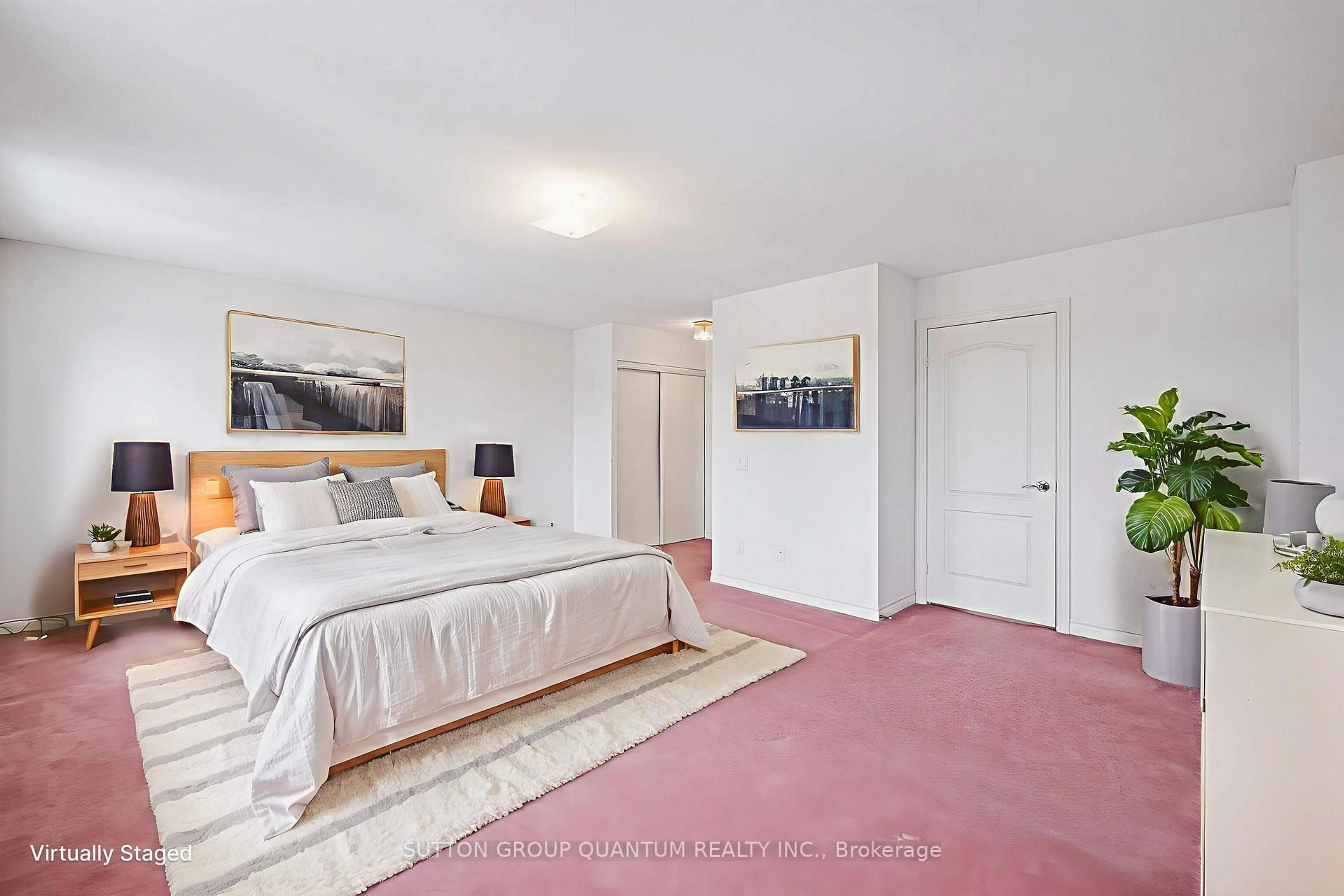A pic of a room for 119 Omni Dr #7, Toronto Ontario M1P 5A6