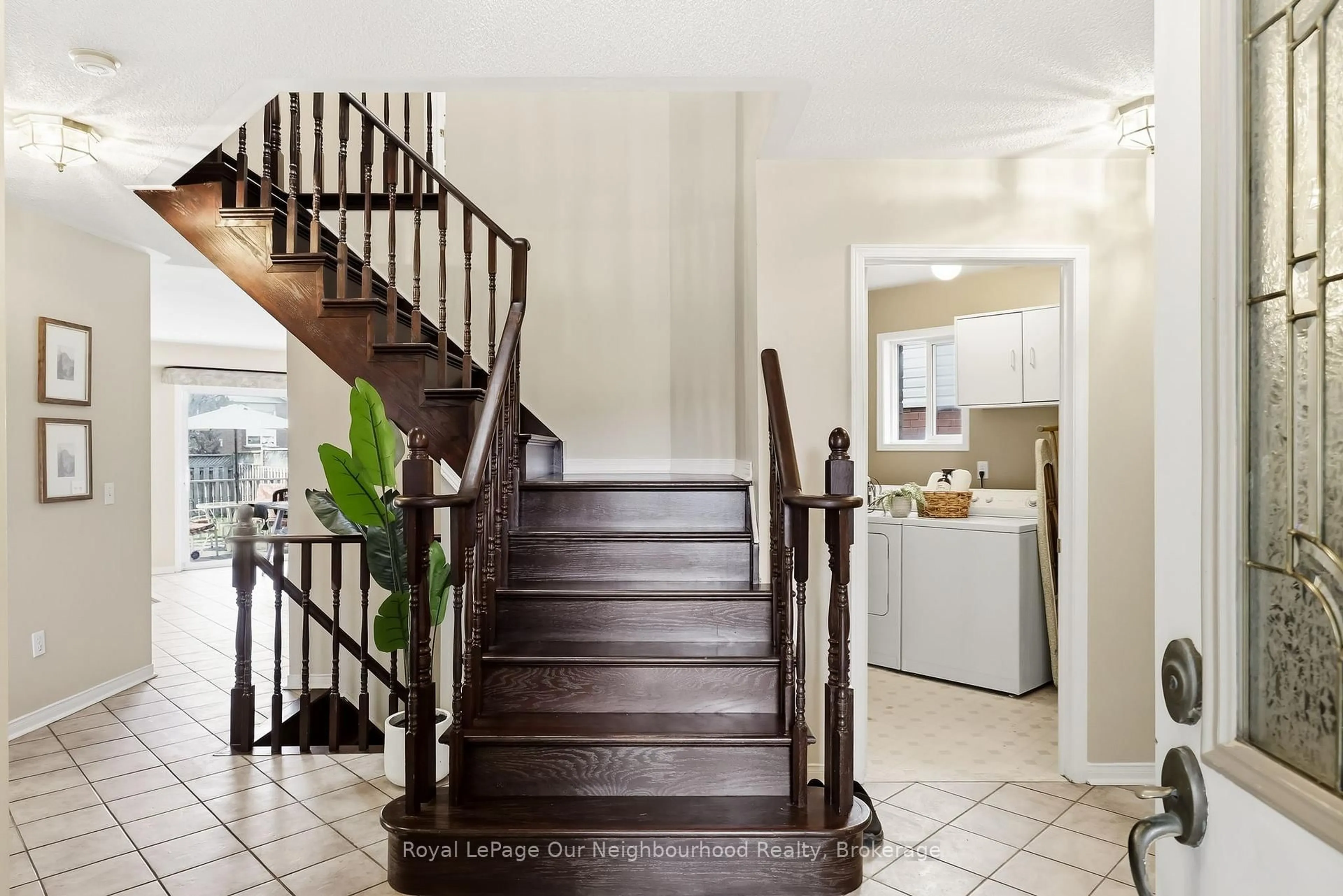 Unknown for 24 Wetherburn Dr, Whitby Ontario L1P 1M7