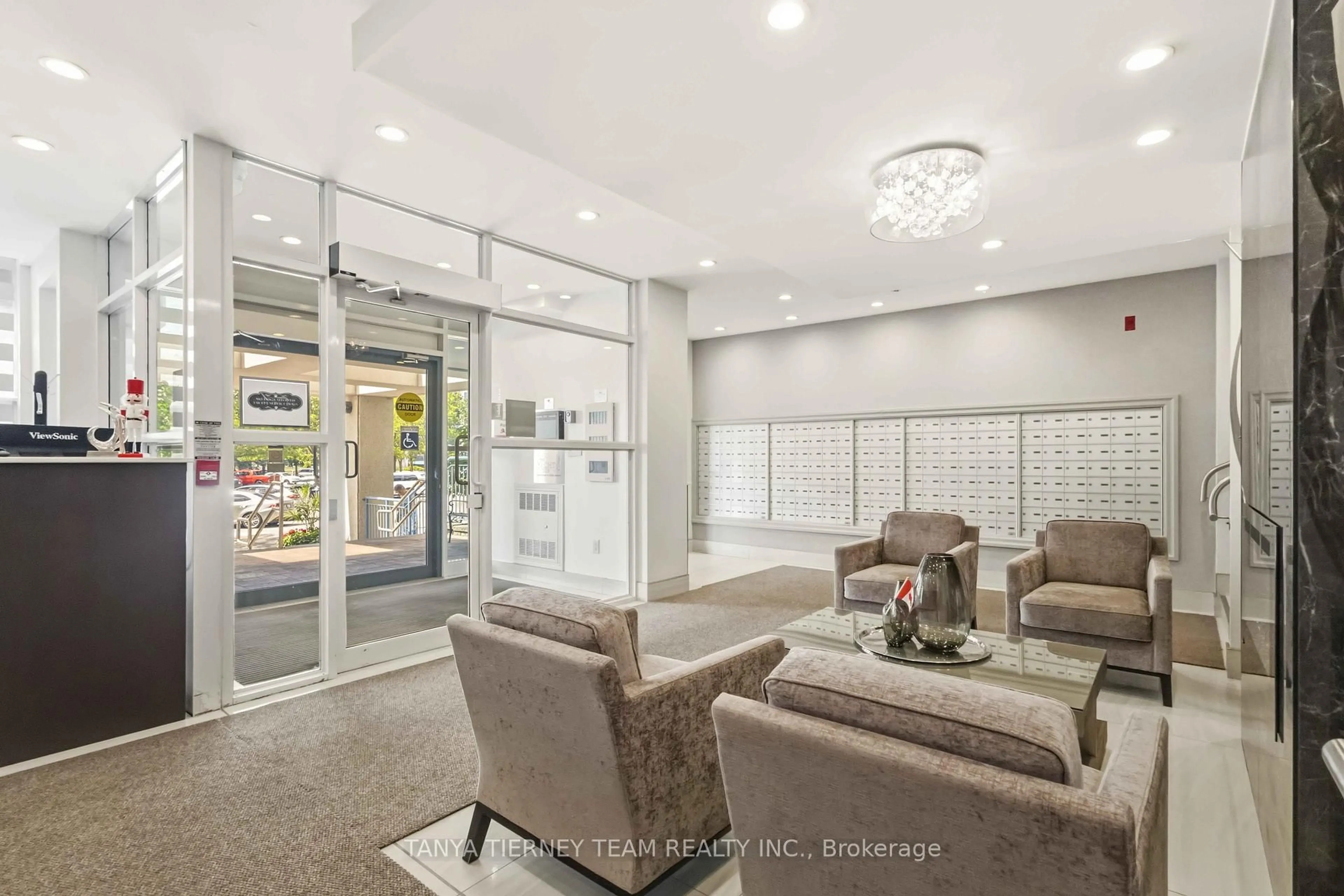 Lobby for 340 Watson St #510, Whitby Ontario L1N 9G1