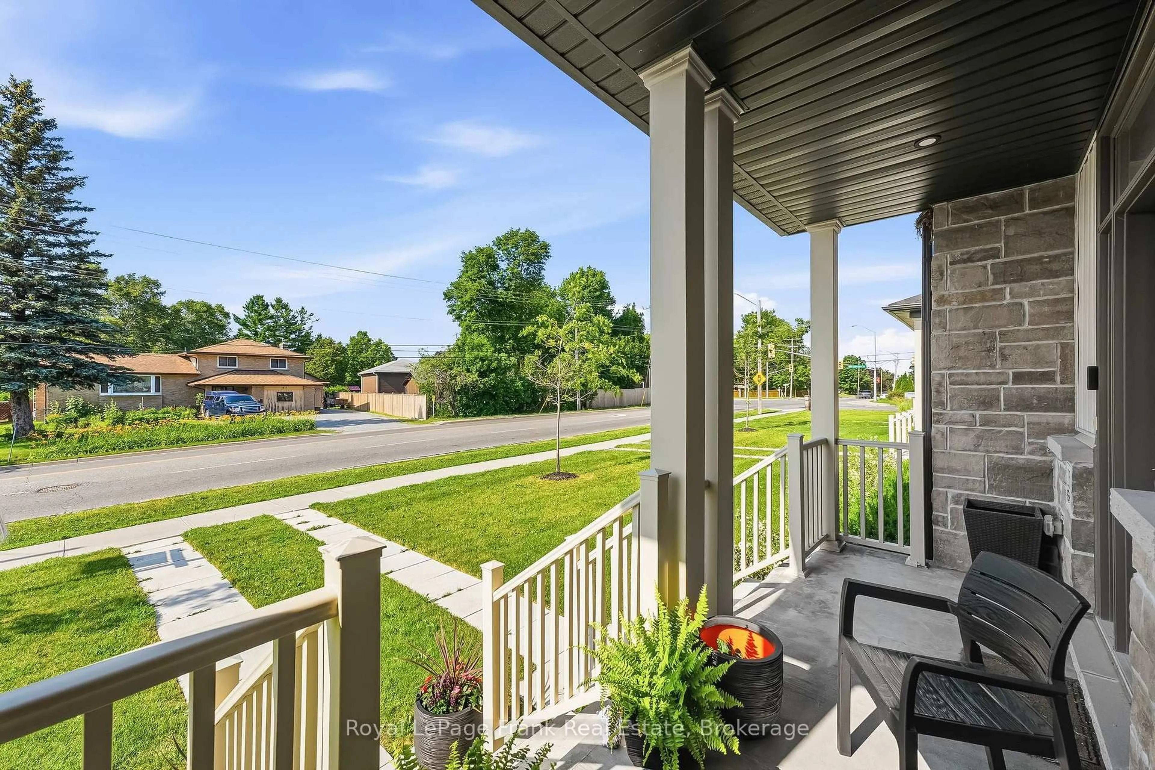 Patio, unknown for 27 Shand Lane, Scugog Ontario L9L 0C7
