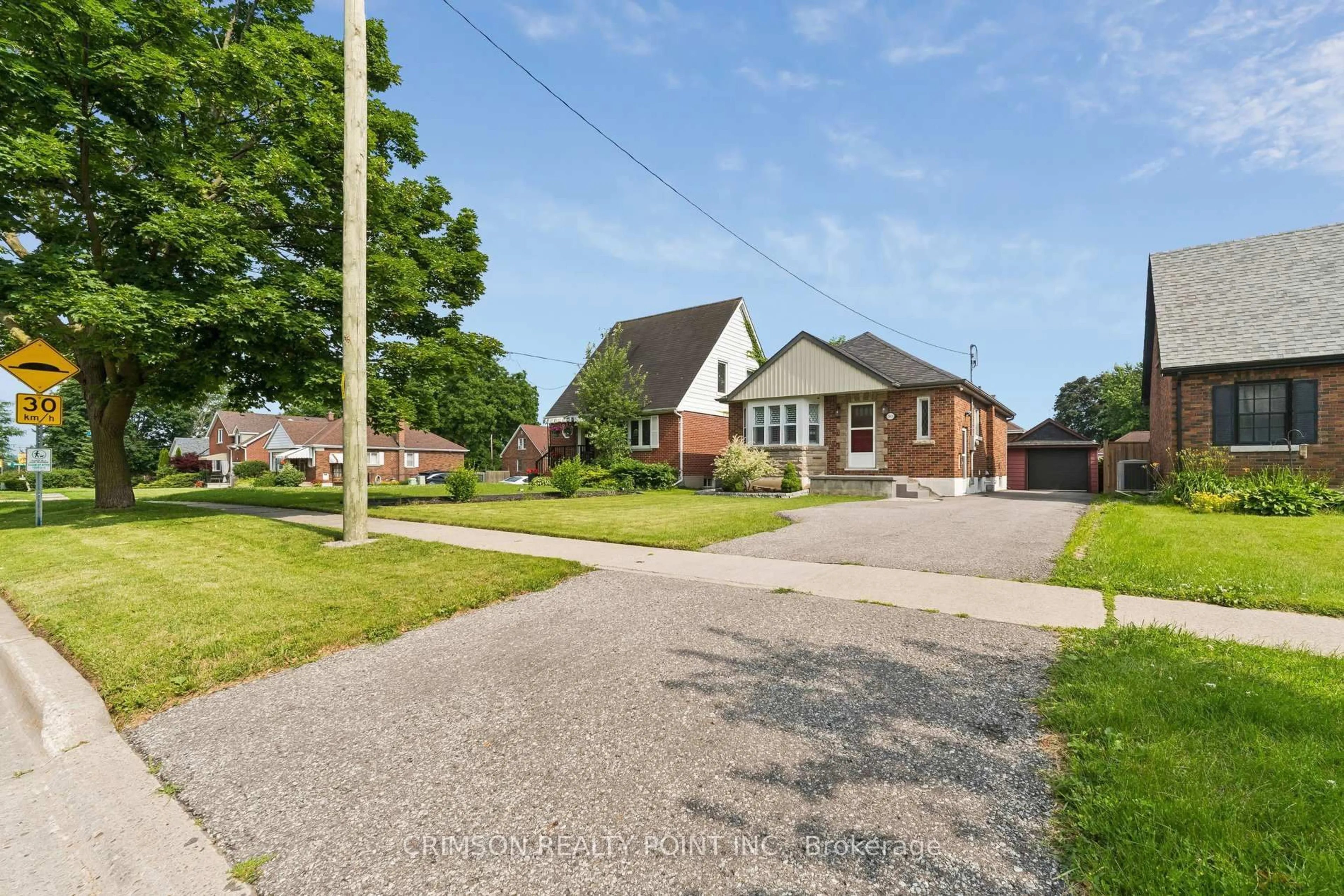 Home with brick exterior material, street for 503 Athol St, Oshawa Ontario L1H 1L7