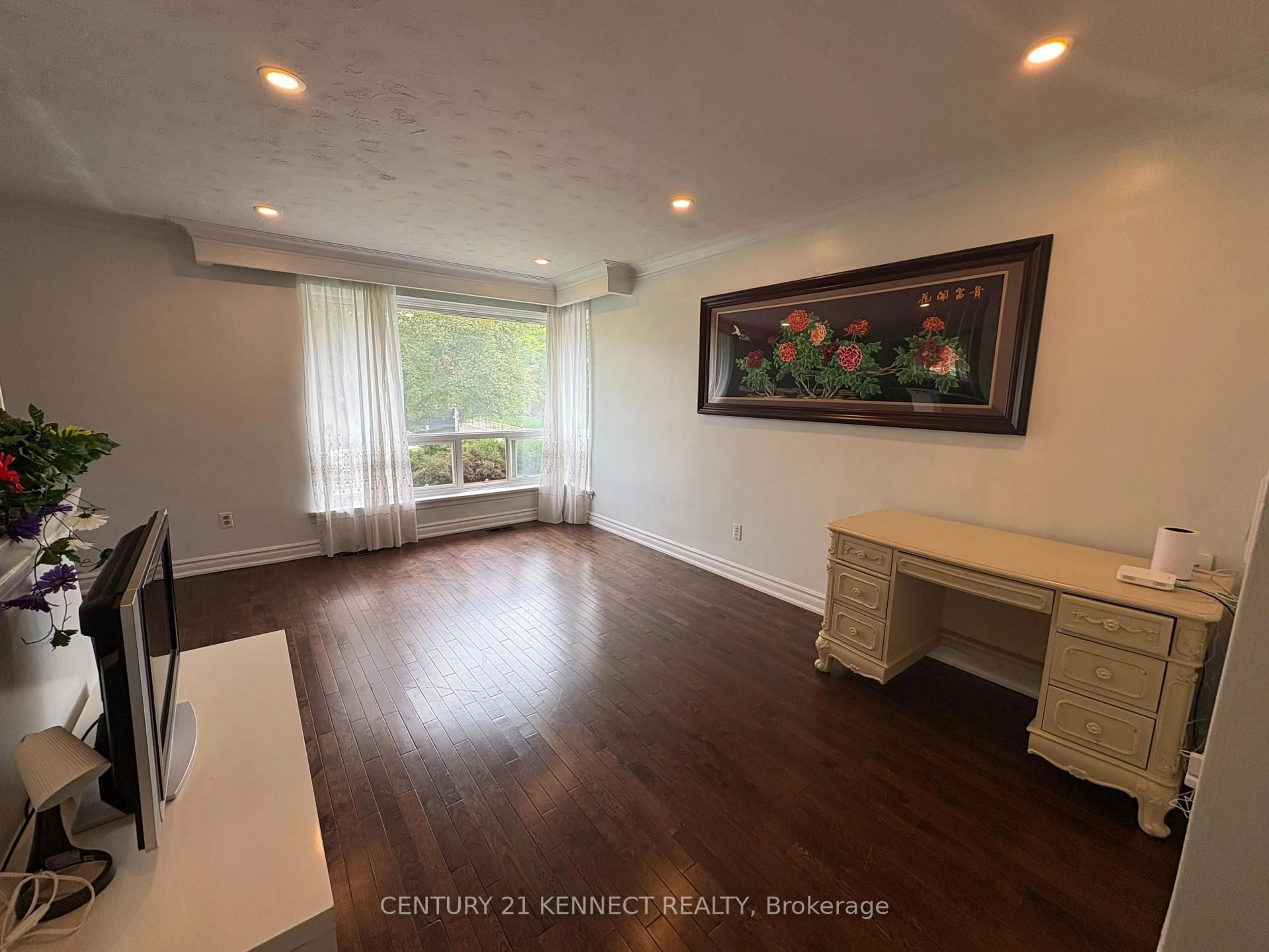A pic of a room for 78 Wishing Well Dr, Toronto Ontario M1T 1J2