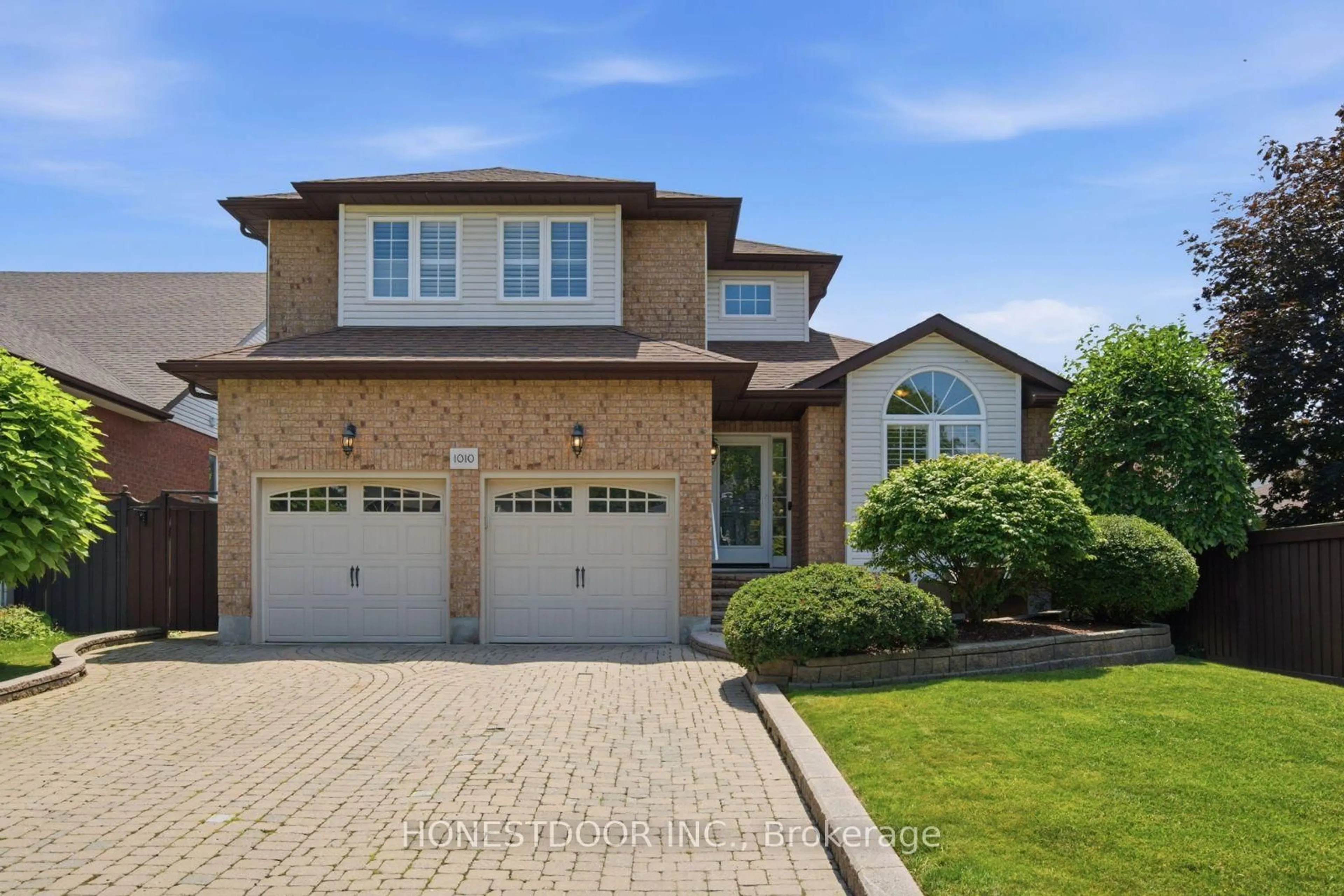 Home with brick exterior material, street for 1010 Catskill Dr, Oshawa Ontario L1J 8N7