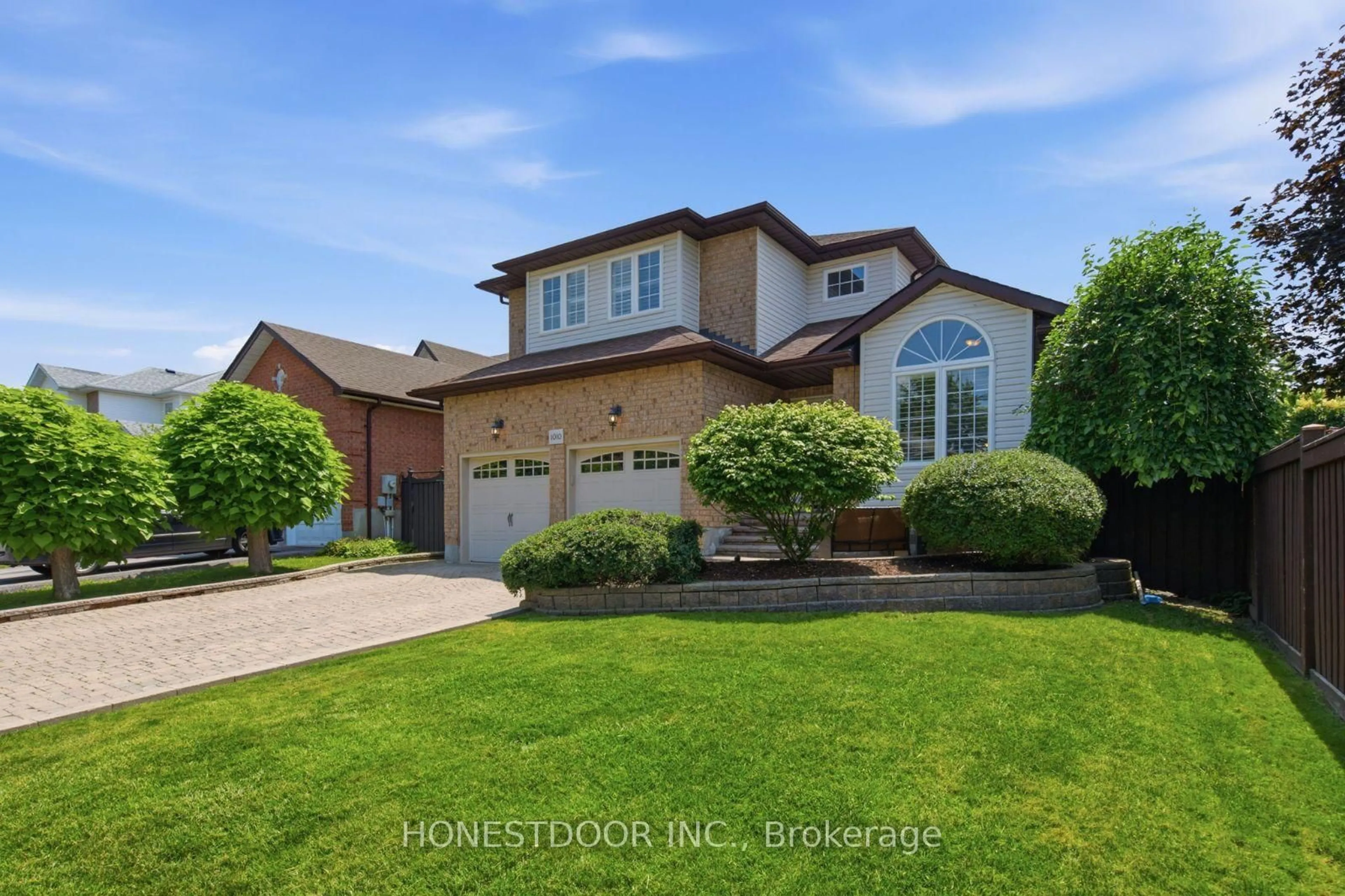 Home with brick exterior material, street for 1010 Catskill Dr, Oshawa Ontario L1J 8N7