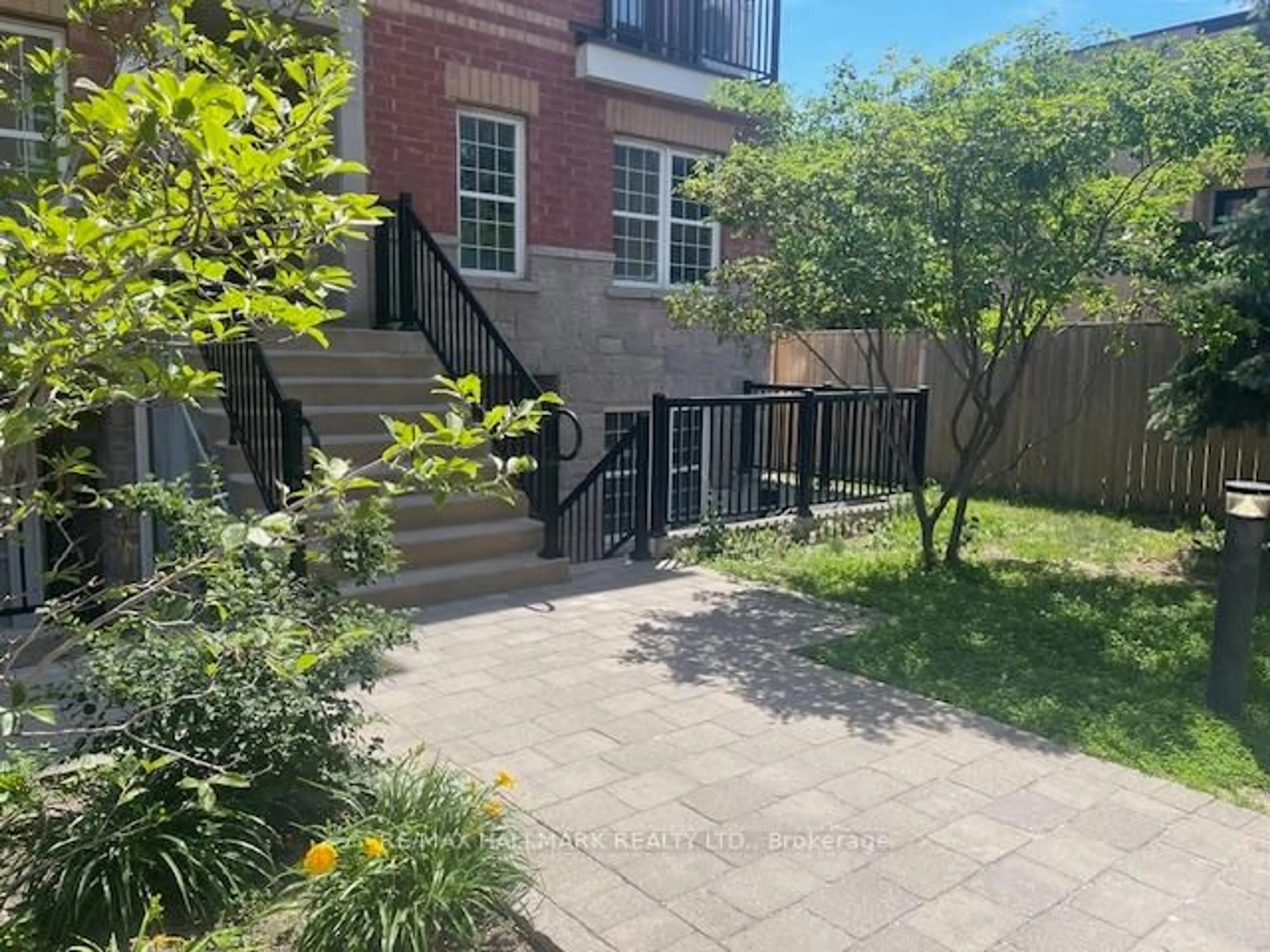 Unknown for 1485 Birchmount Rd #108, Toronto Ontario M1P 0C7