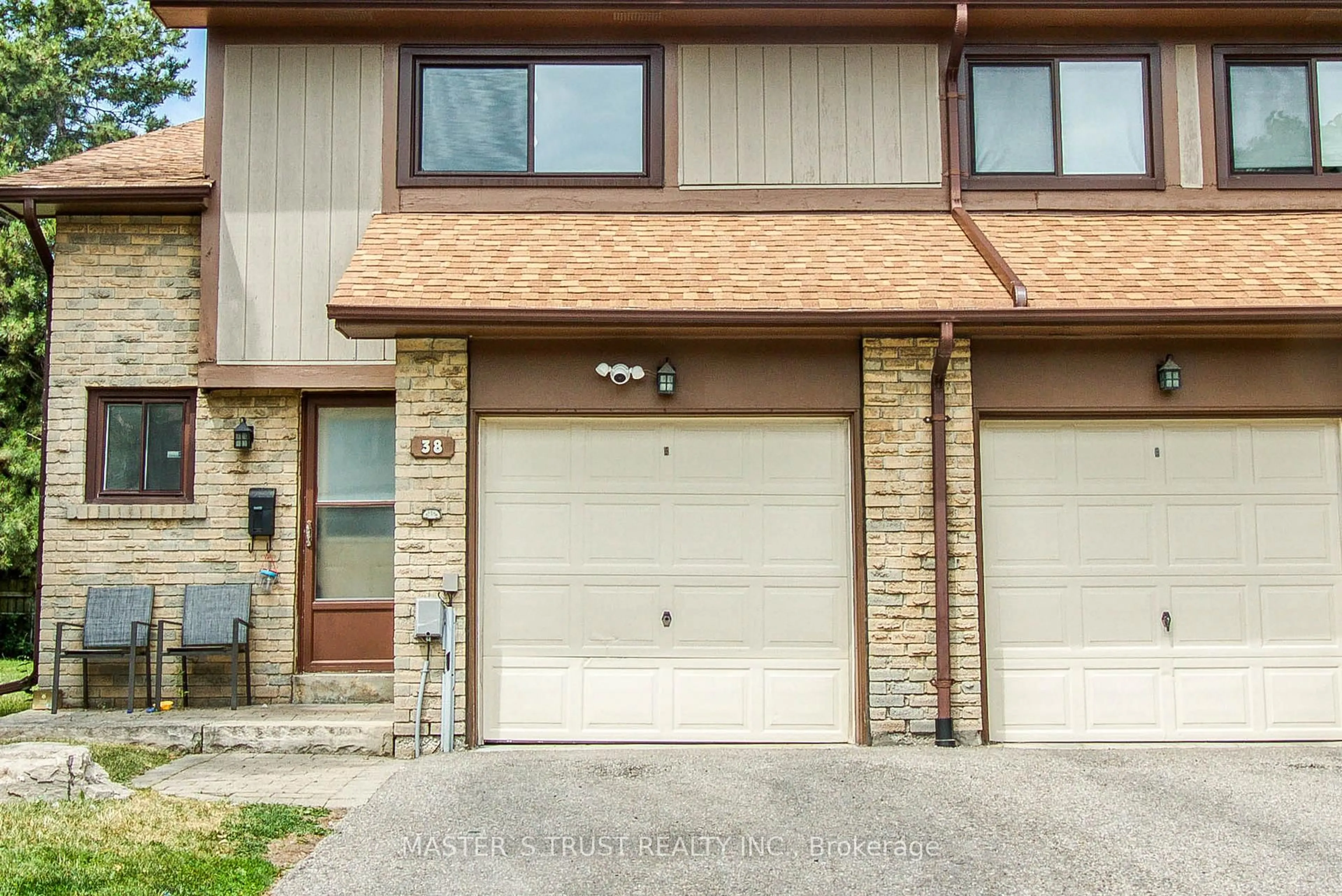 Home with brick exterior material, street for 24 Fundy Bay Blvd ##38, Toronto Ontario M1W 3A4
