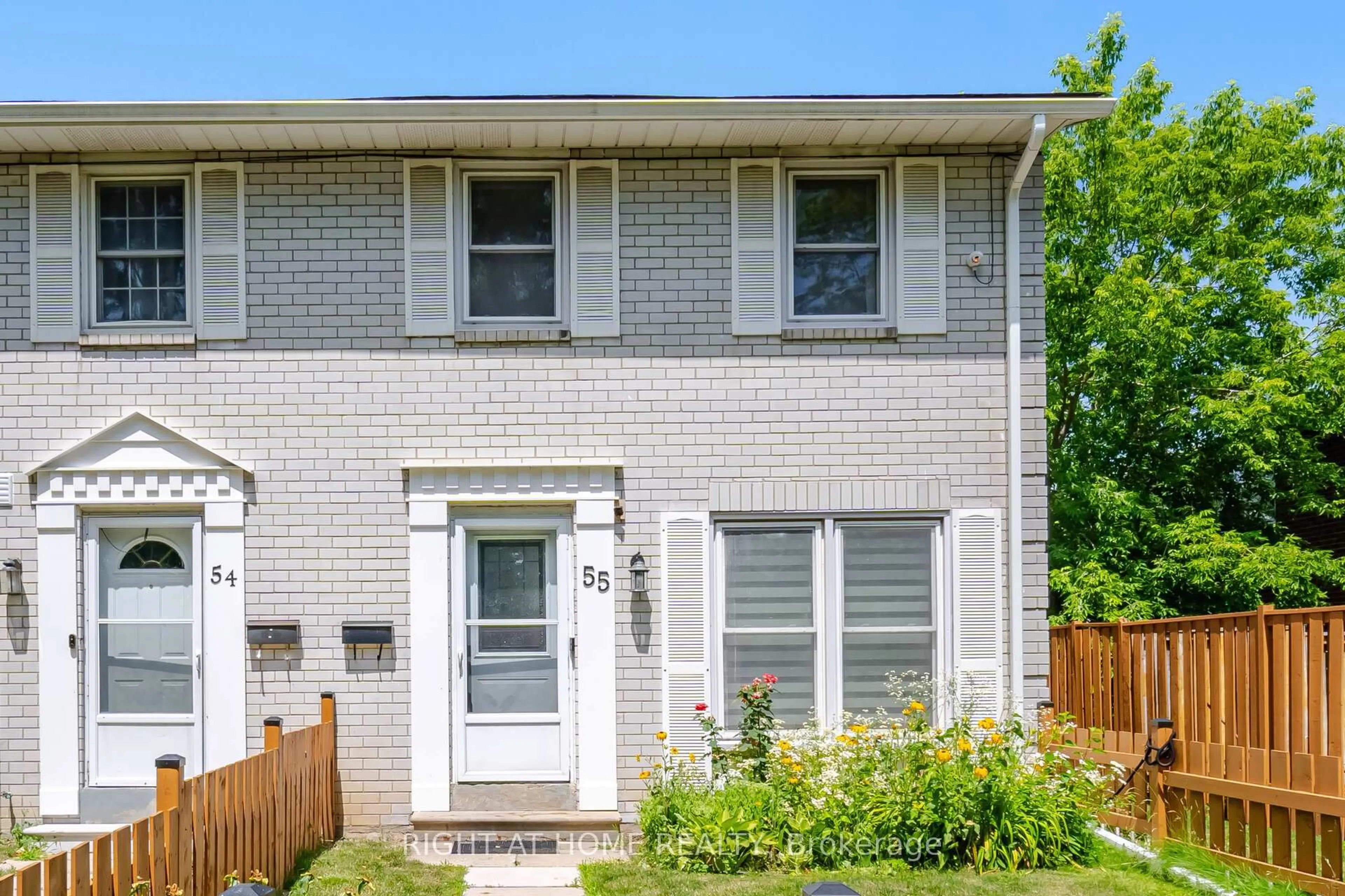 Home with brick exterior material, street for 71 Cass Ave #55, Toronto Ontario M1T 3P8