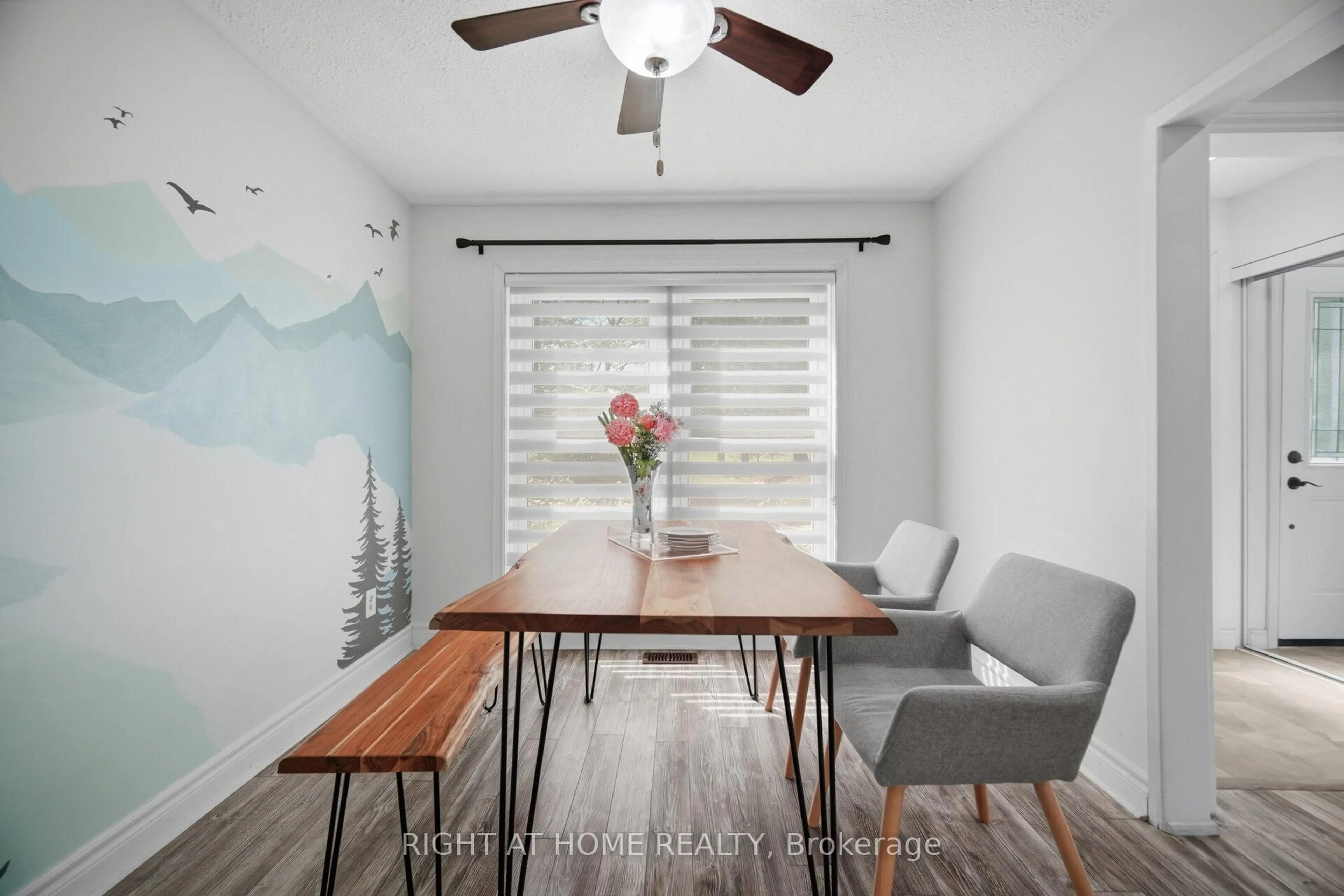 Dining room, wood/laminate floor for 71 Cass Ave #55, Toronto Ontario M1T 3P8