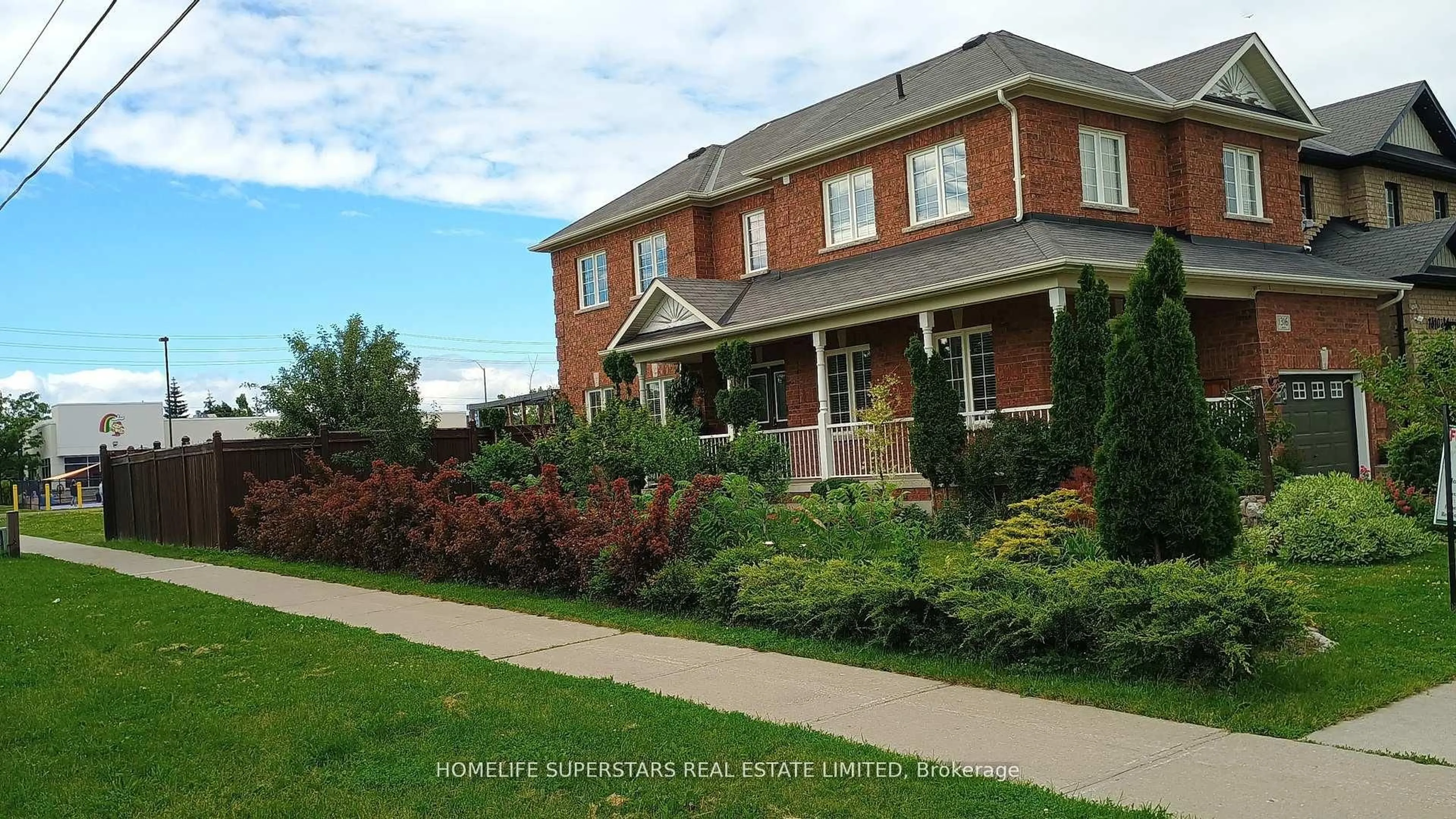 Home with brick exterior material, street for 1316 Macinally Crt, Oshawa Ontario L1K 0B6