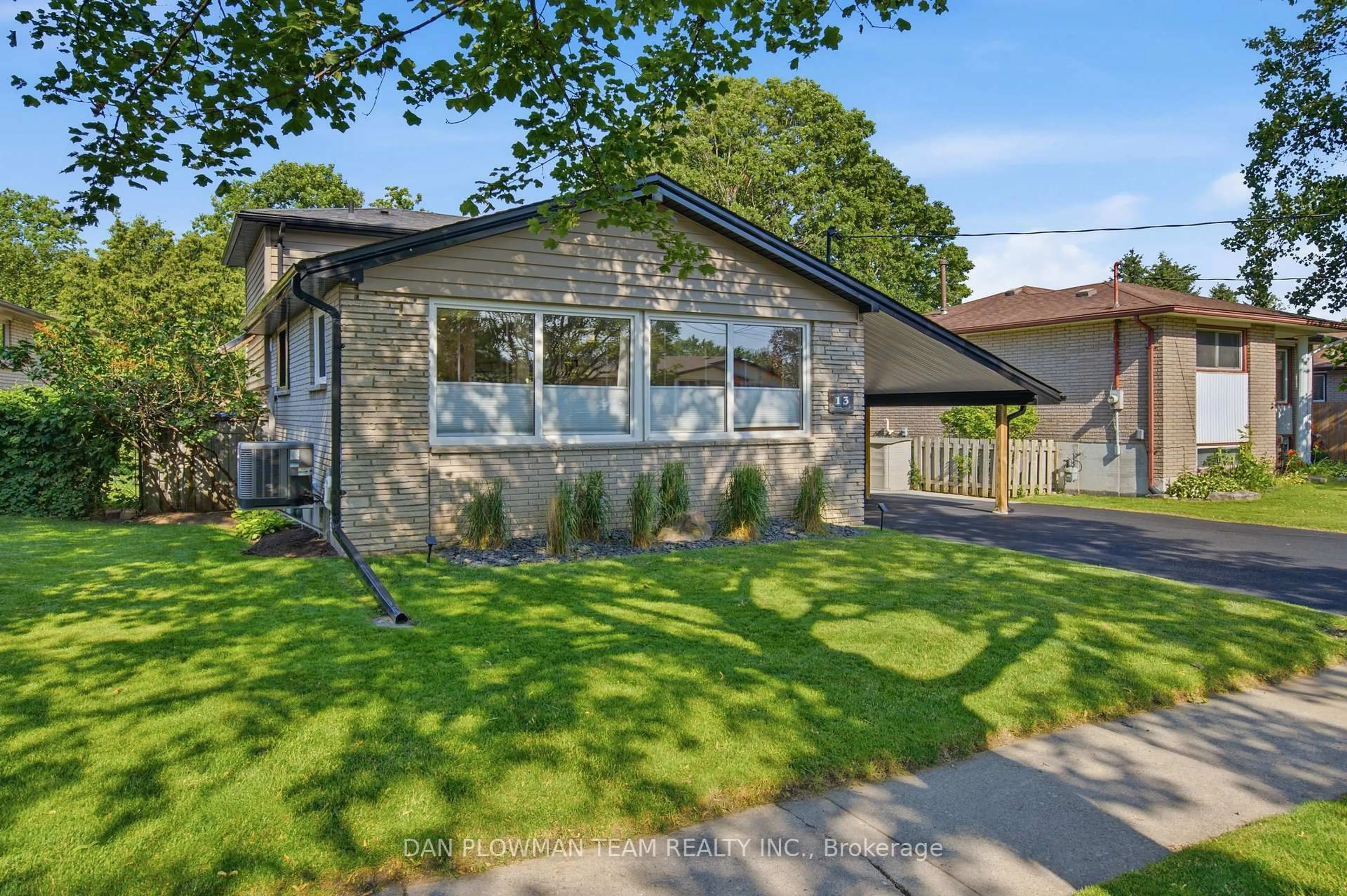 Unknown for 13 Strike Ave, Clarington Ontario L1C 1K2