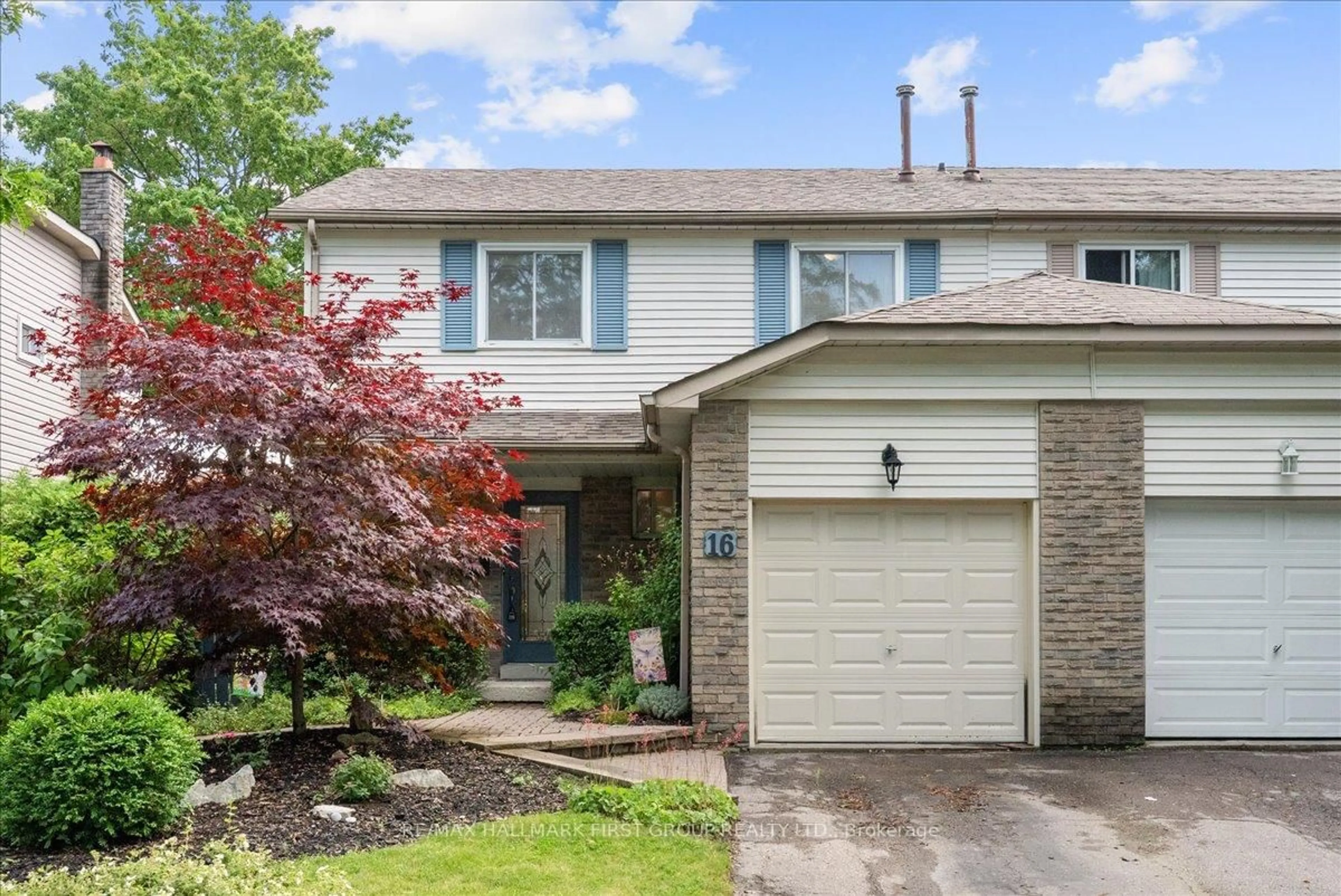 Home with vinyl exterior material, street for 16 Goodfellow St, Whitby Ontario L1P 1C4
