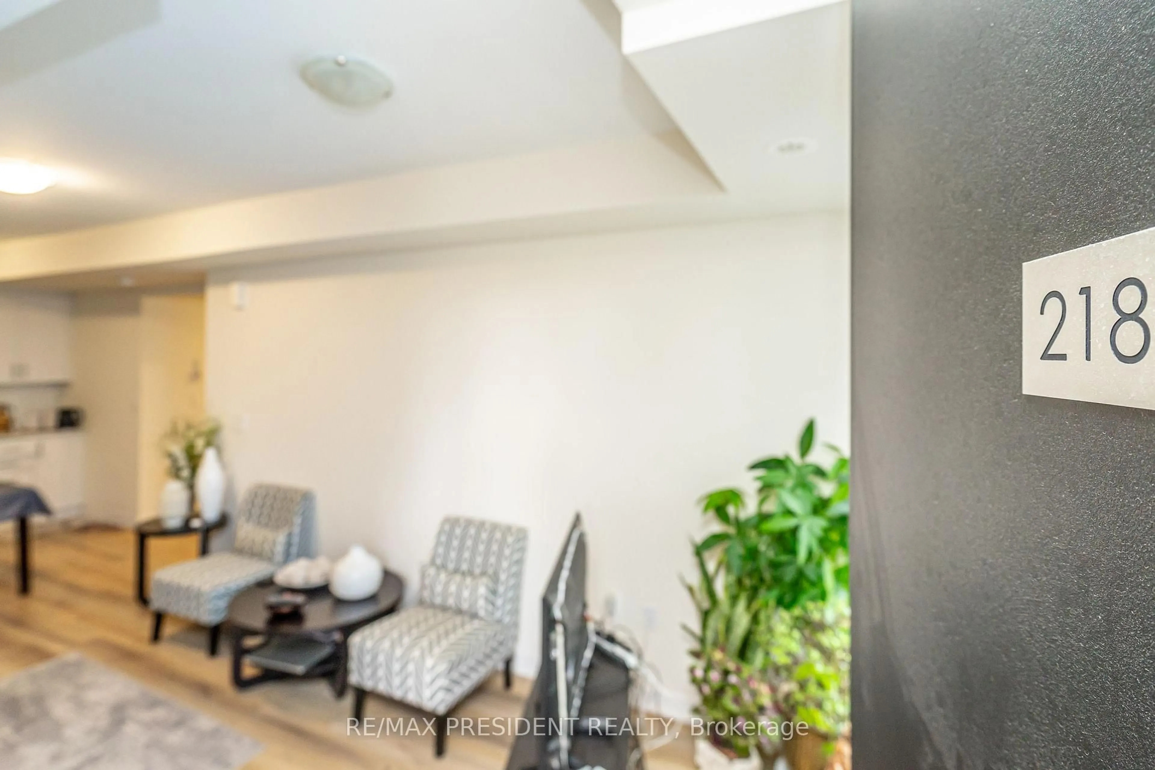Unknown for 755 Omega Dr #218, Pickering Ontario L1V 0H1