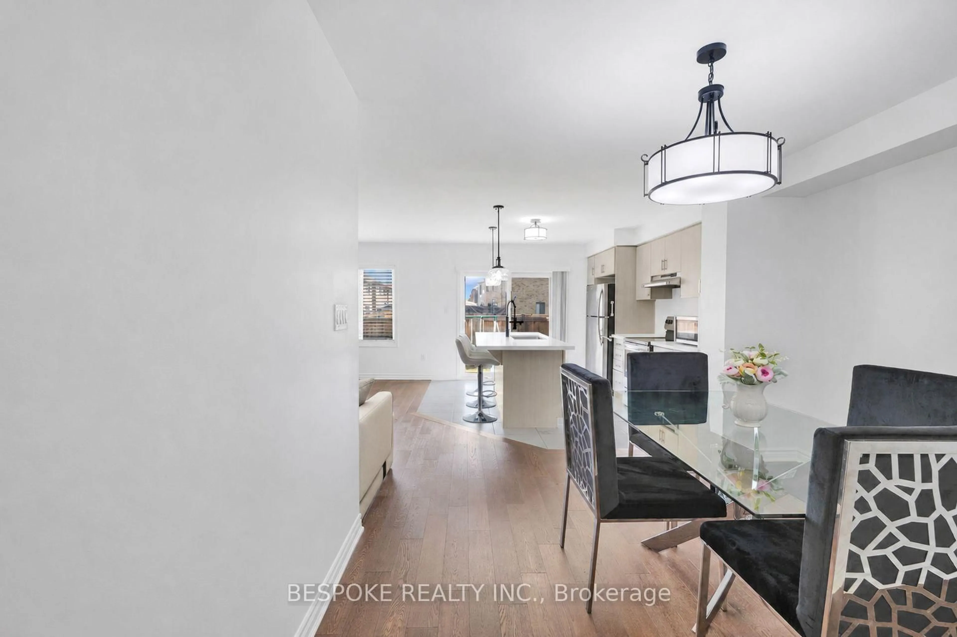 Unknown for 136 Coho Dr, Whitby Ontario L1P 0K6