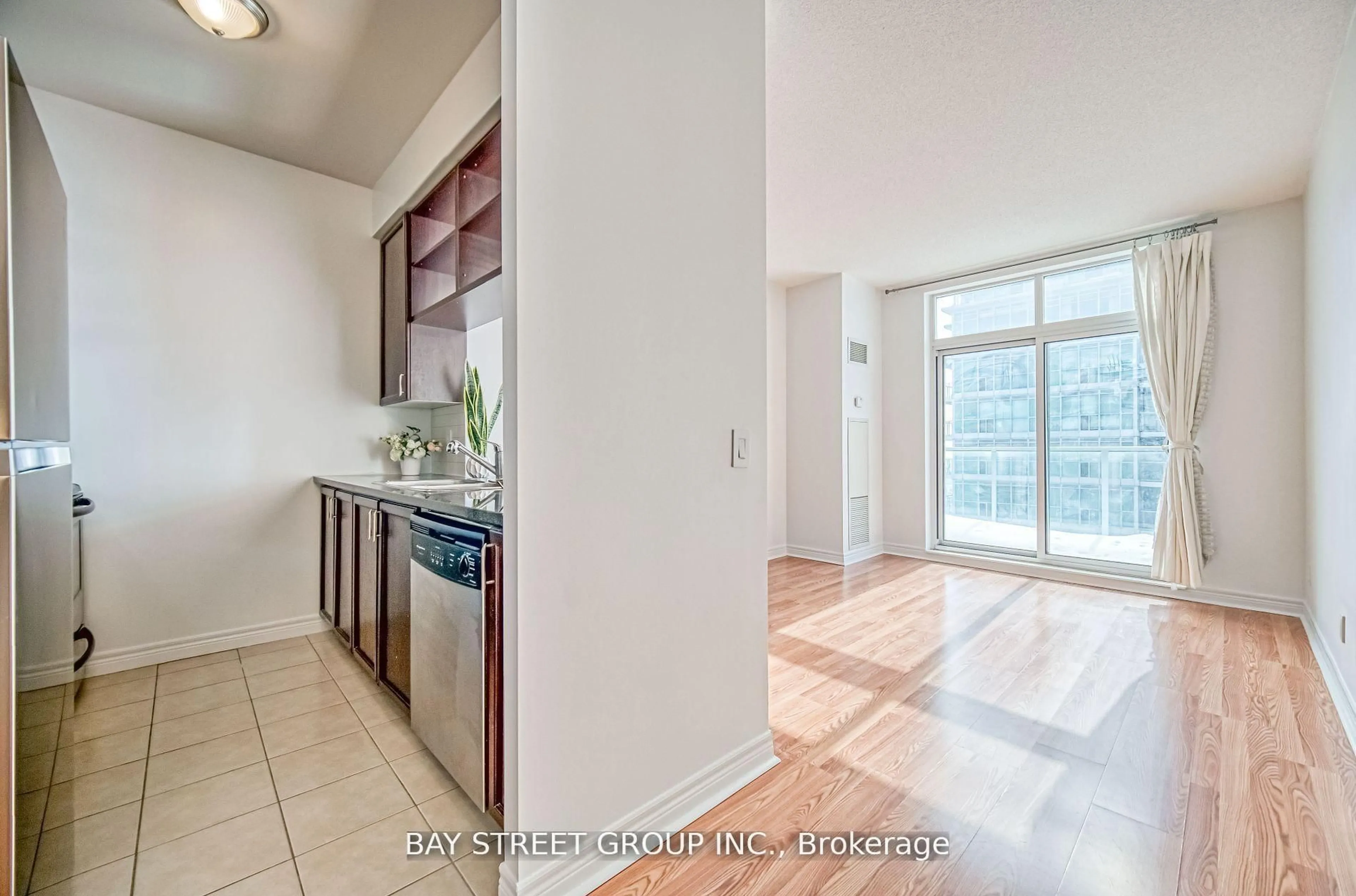 Unknown for 70 Town Centre Crt #Ph#3603, Toronto Ontario M1P 0B2