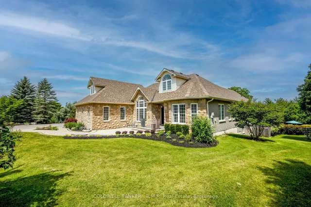 50 Venton Crt, Clarington 2