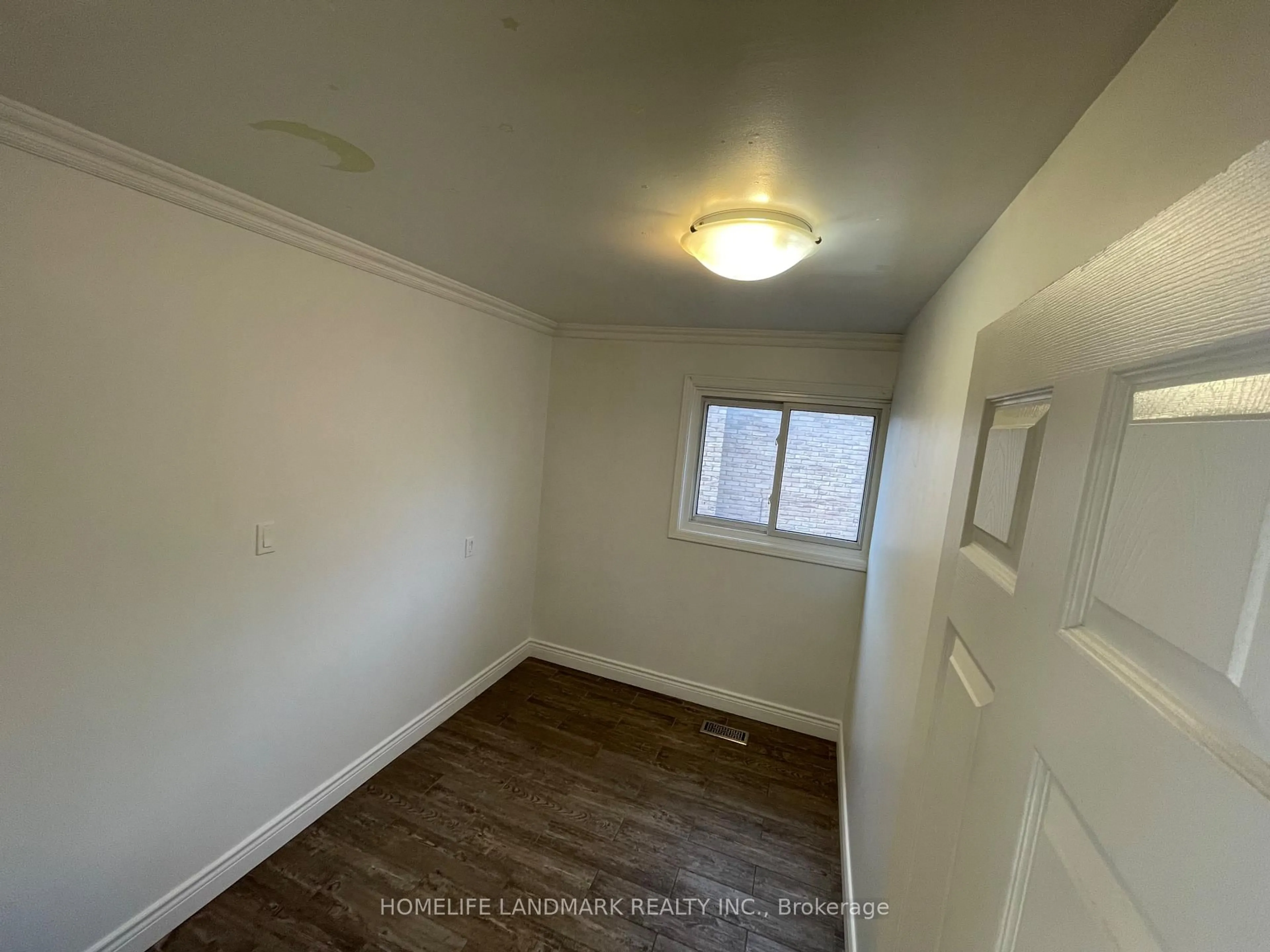 A pic of a room for 24 Wessex Pl, Toronto Ontario M1V 2P4