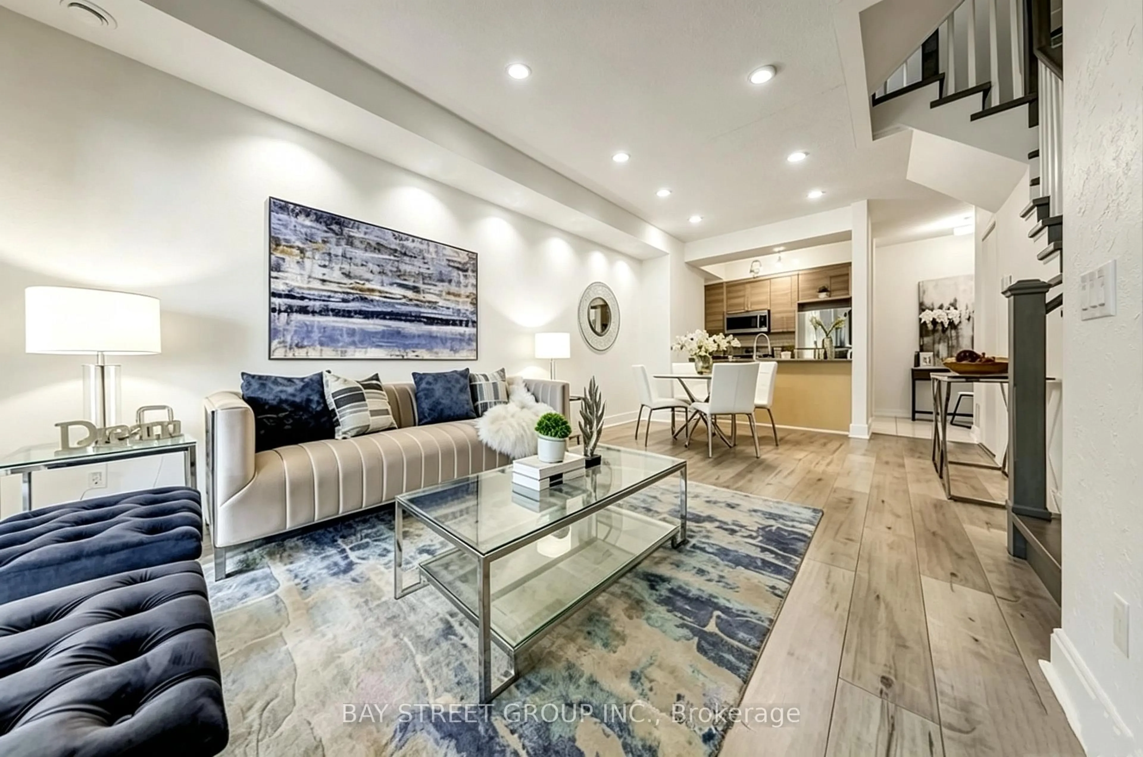 Living room with furniture, unknown for 295 VILLAGE GREEN Sq #60, Toronto Ontario M1S 0L2