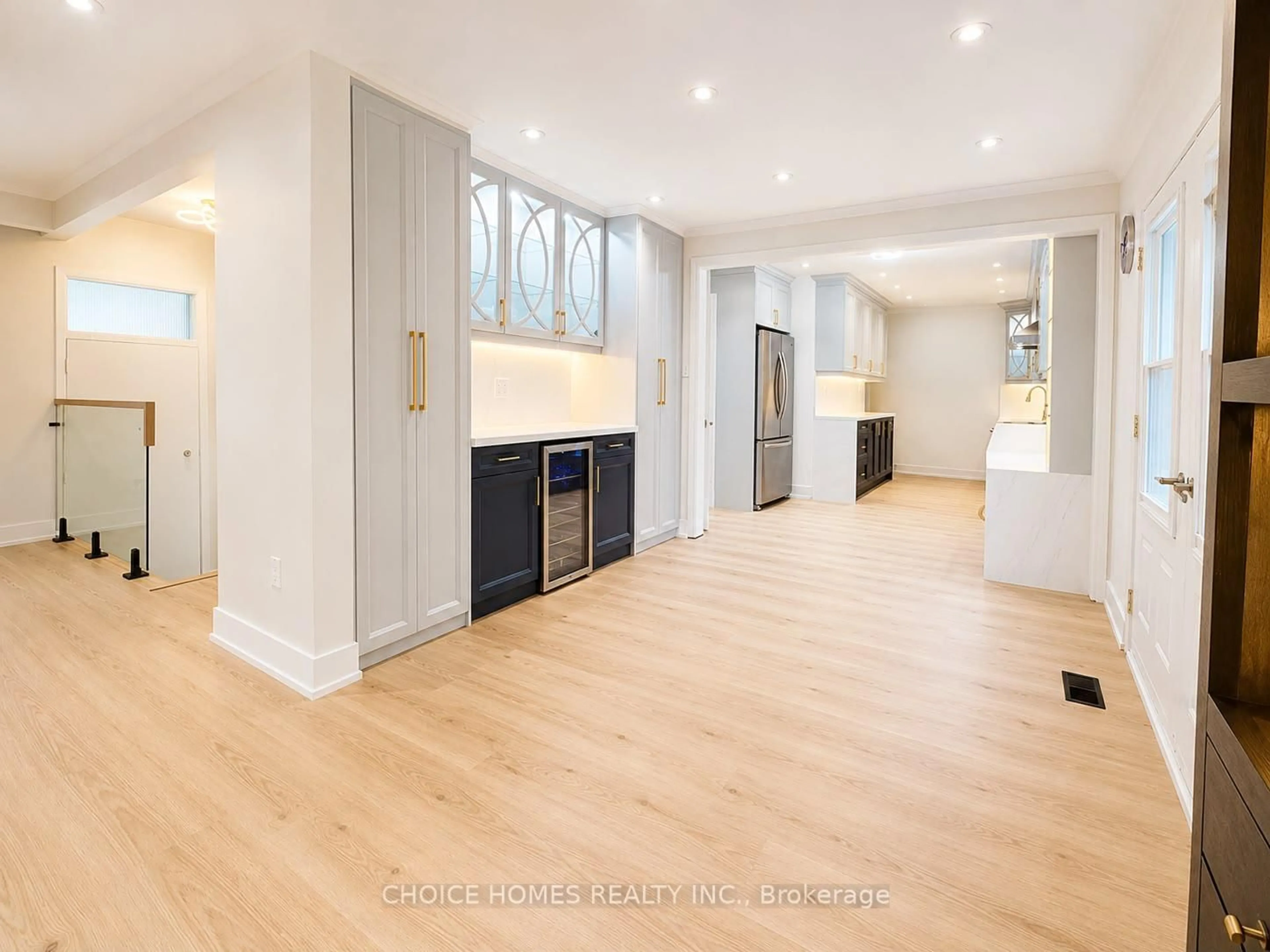 Unknown for 19 Landfair Cres, Toronto Ontario M1J 3A6