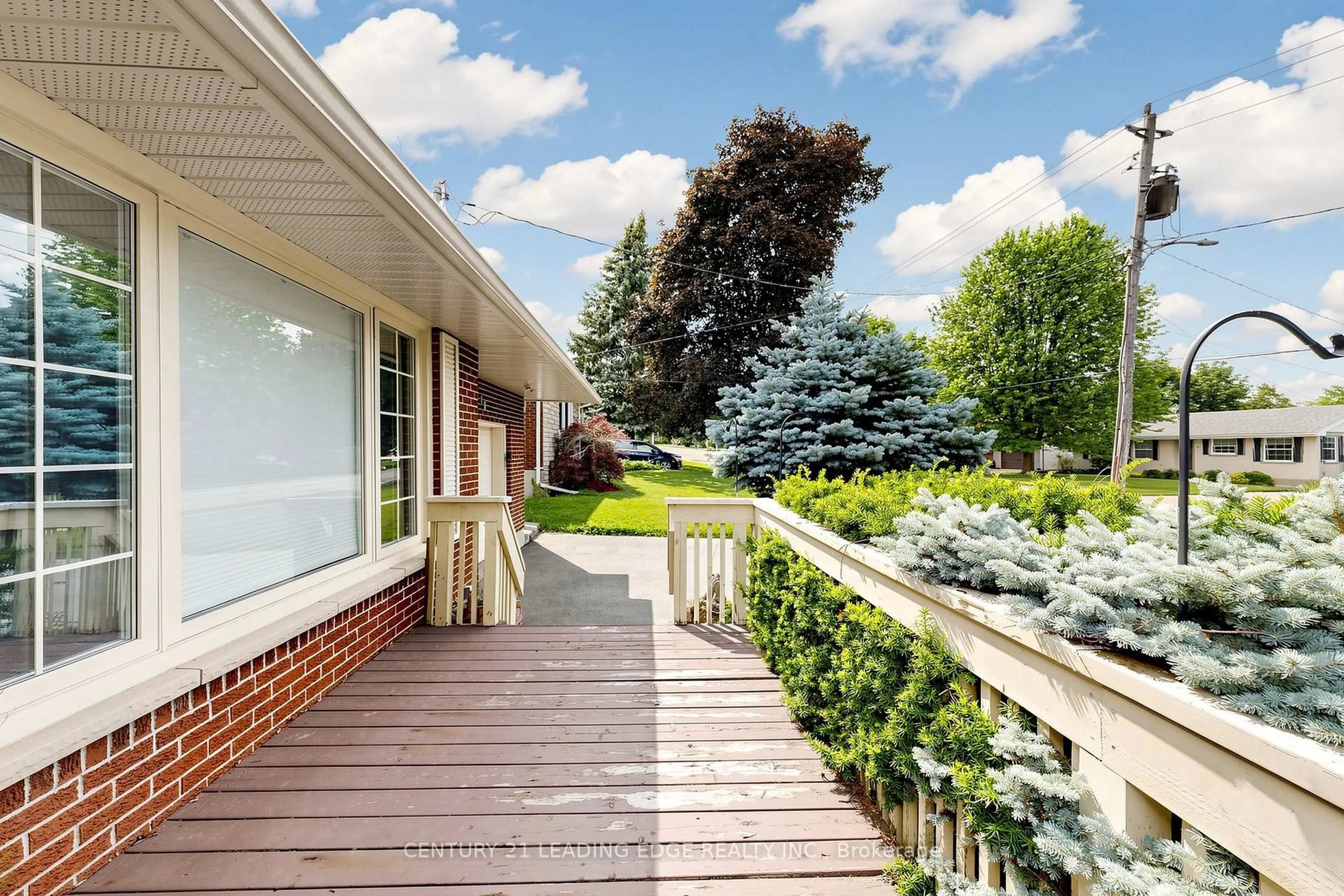 Patio, unknown for 46 Ash St, Scugog Ontario L9L 1E2