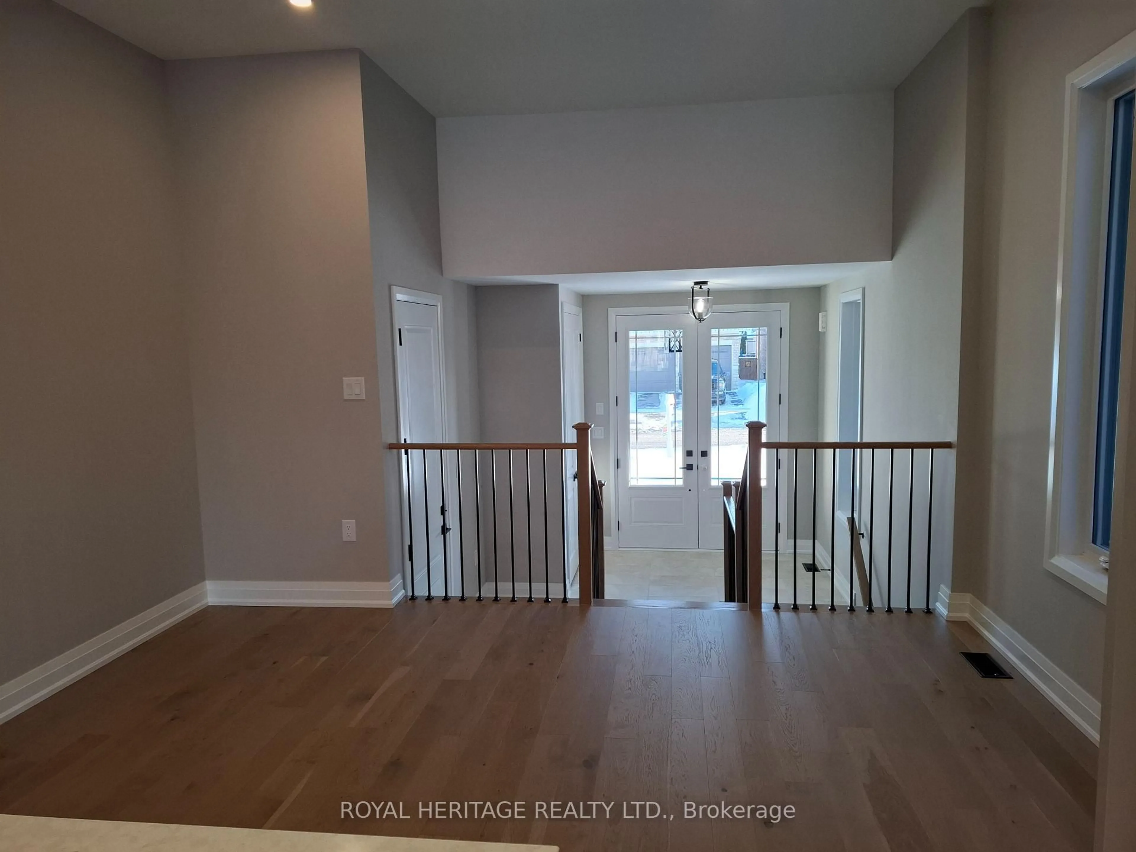 Indoor entryway for 8 St Augustine Dr, Whitby Ontario L1M 0L7
