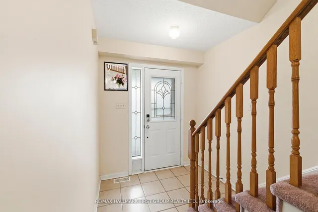 32 Samandria Ave, Whitby 4
