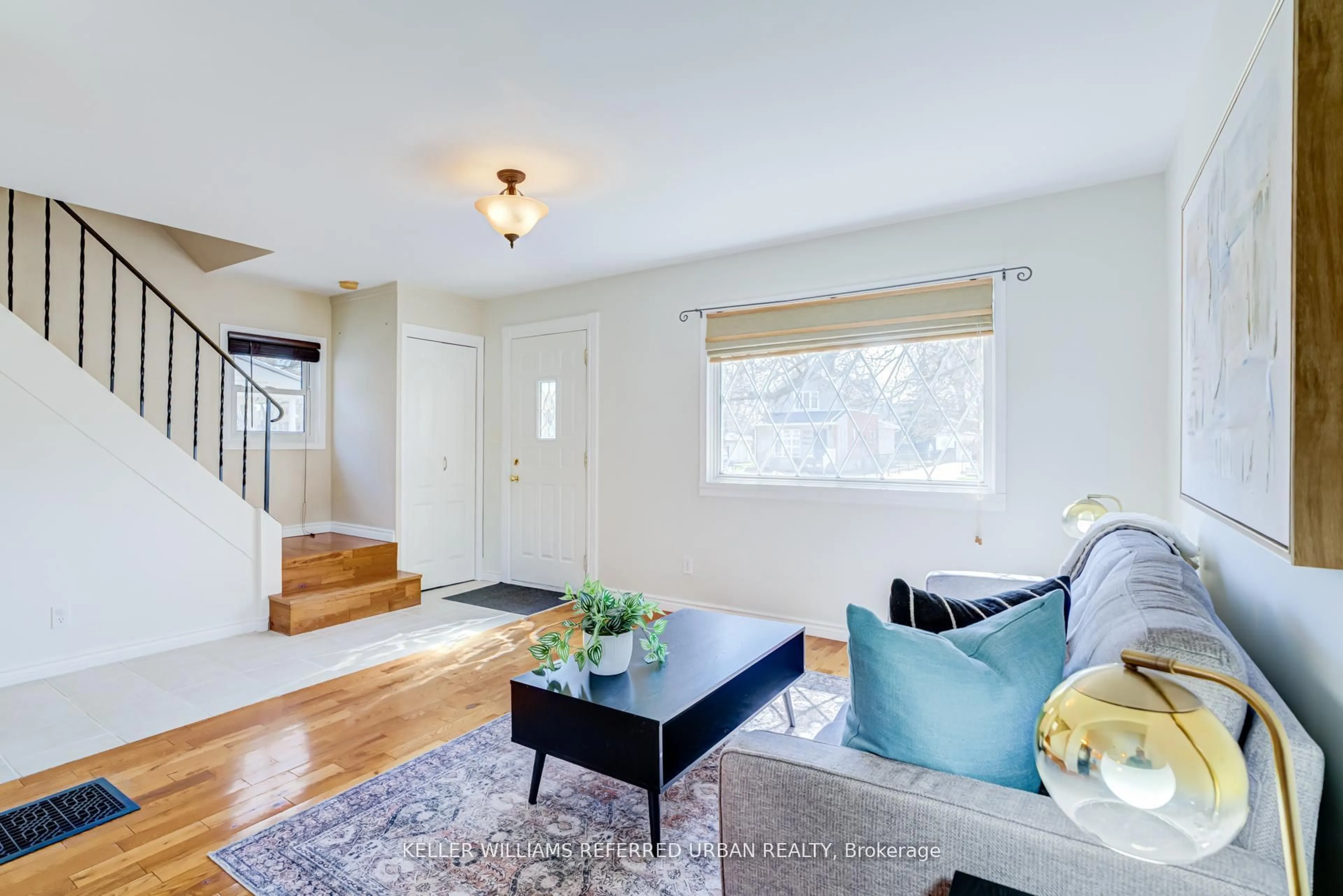 Living room with furniture, unknown for 569 Masson St, Oshawa Ontario L1G 5A2
