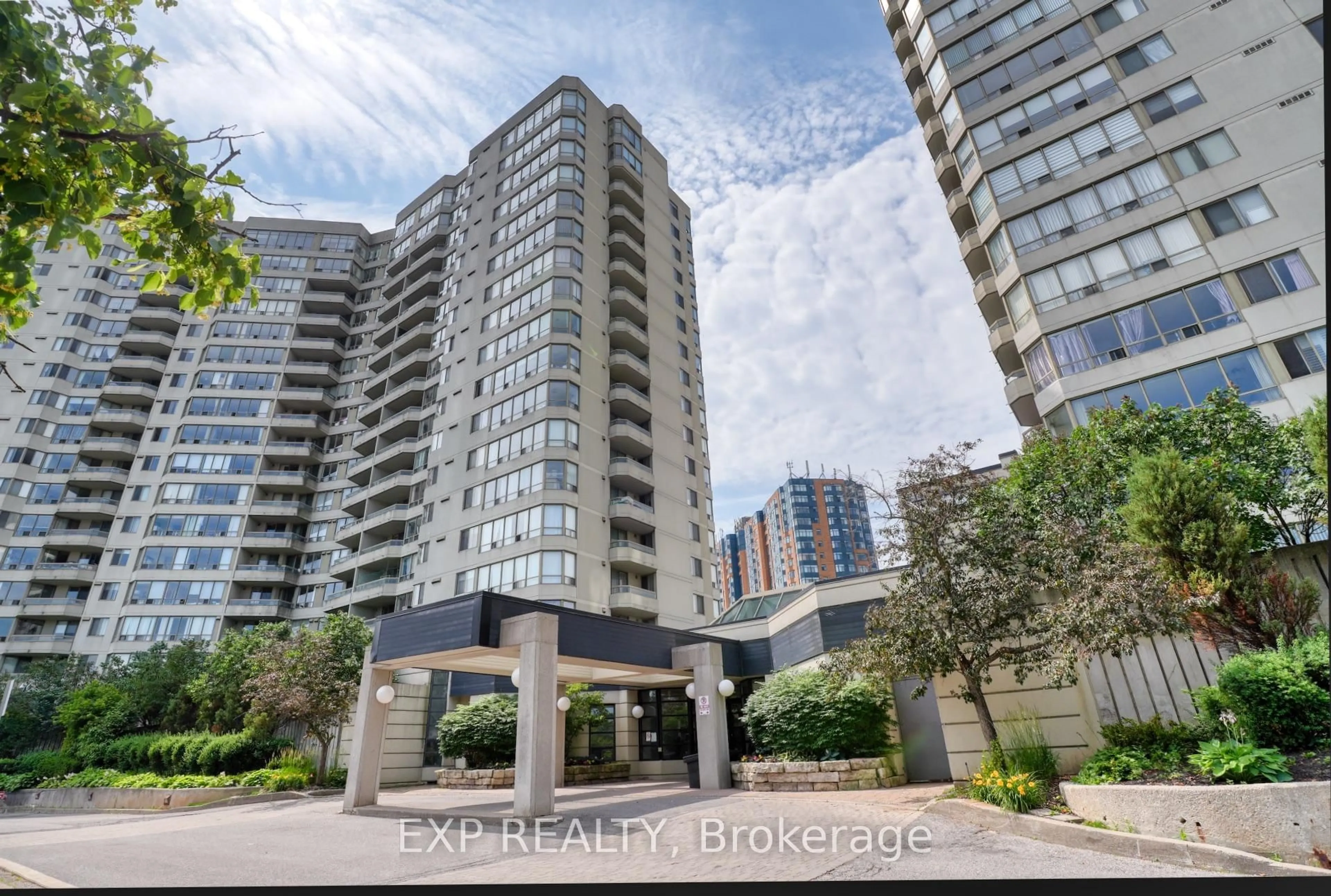 Indoor foyer for 150 Alton Towers Circ #1006, Toronto Ontario M1V 4X7