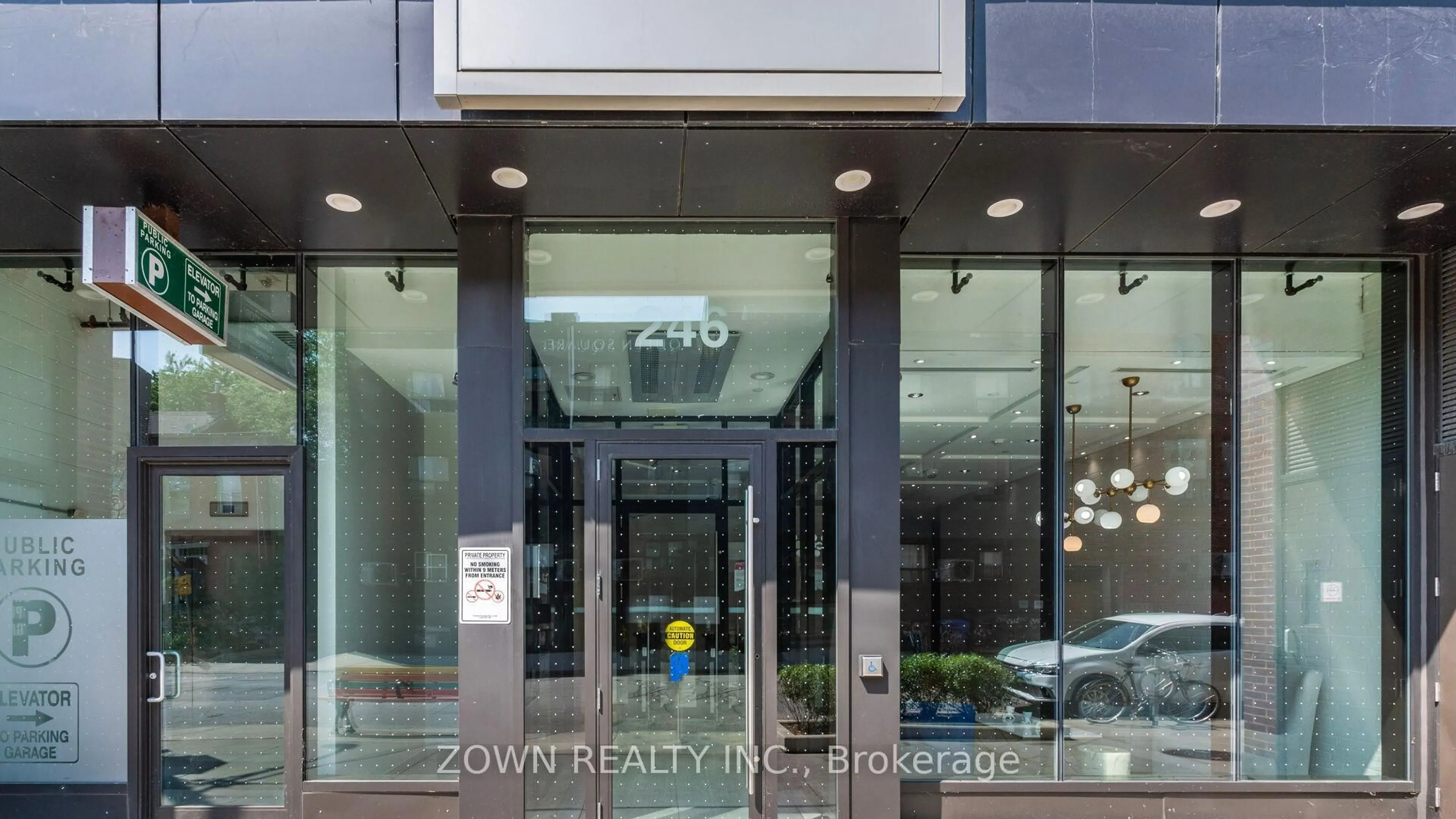 Indoor foyer for 246 Logan Ave #222, Toronto Ontario M4M 0E9