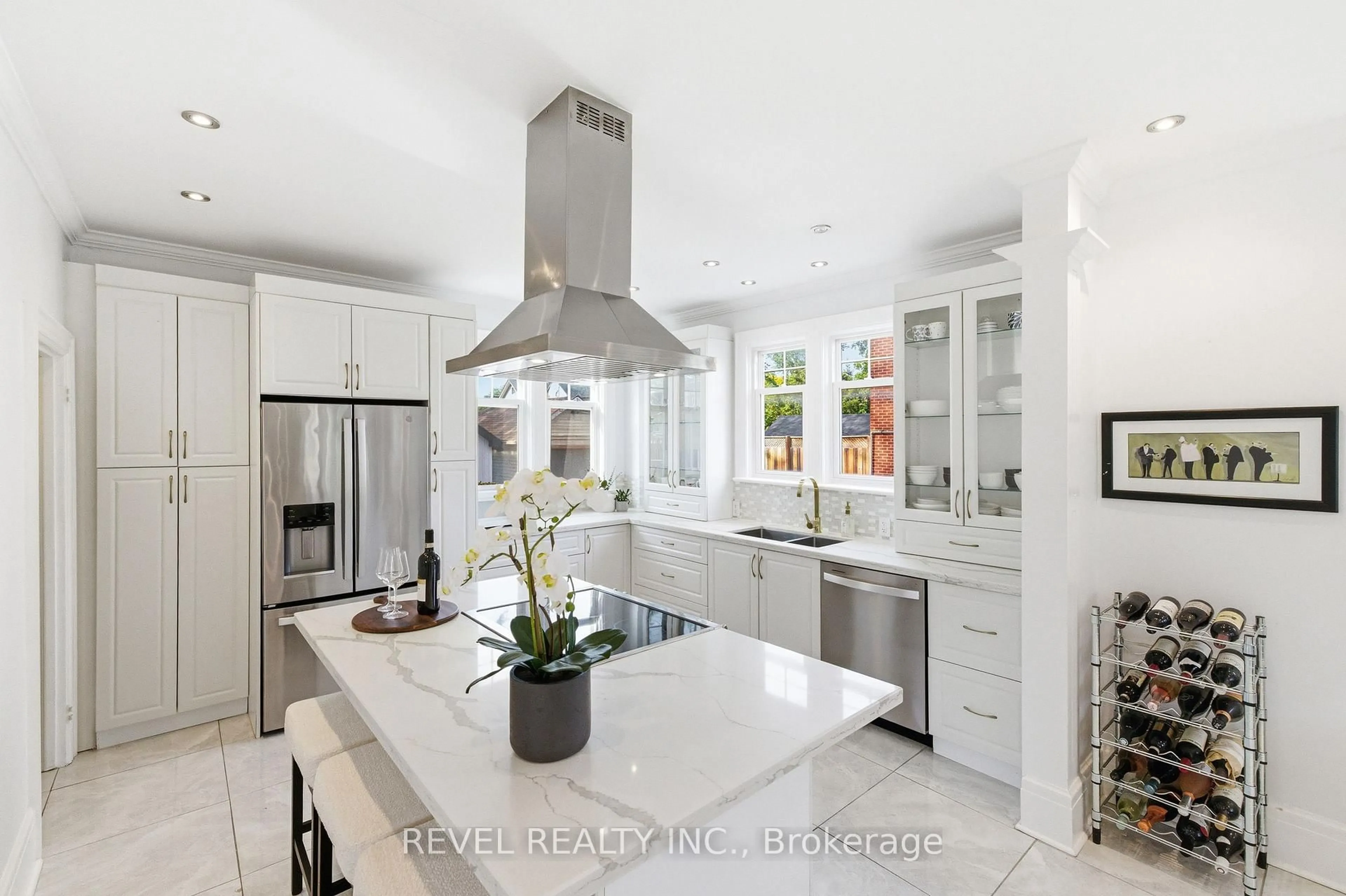 Contemporary kitchen, ceramic/tile floor for 308 King St, Oshawa Ontario L1H 1C8