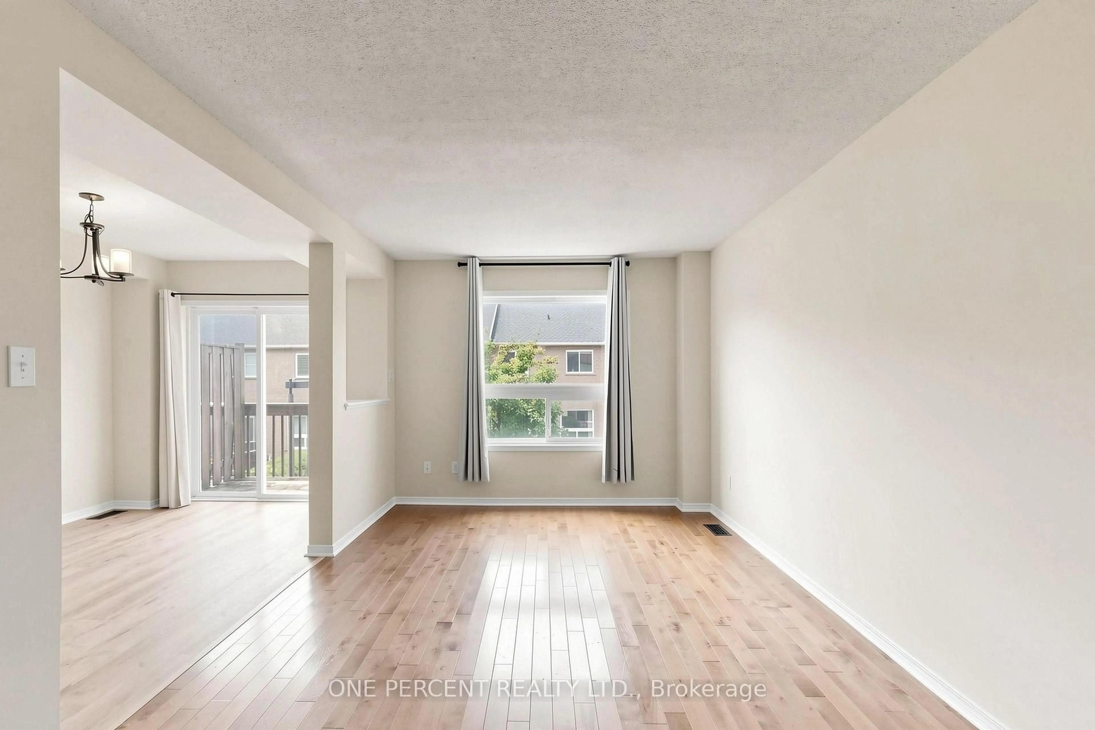 A pic of a room for 1149 Ormond Dr, Oshawa Ontario L1K 0K5