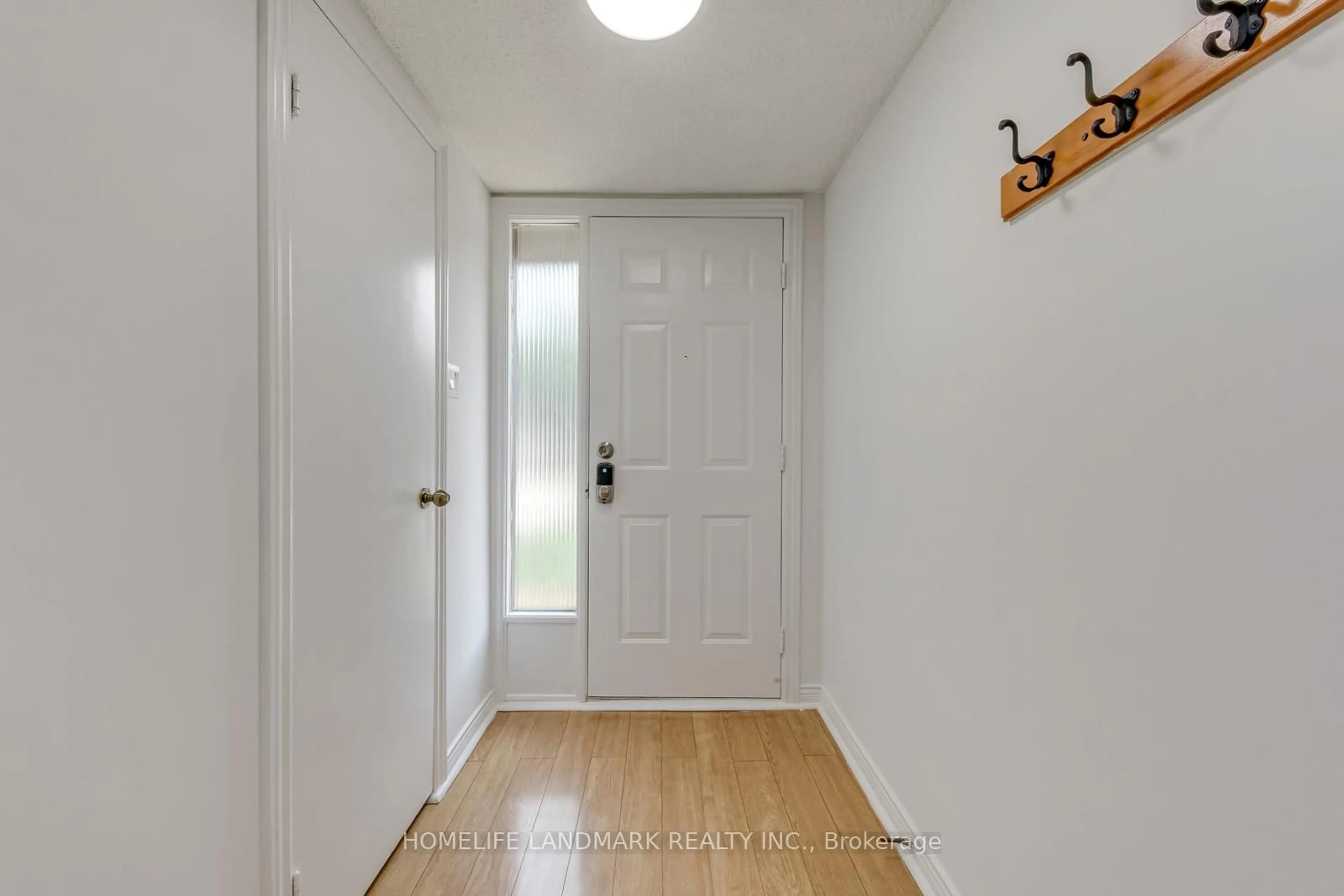 Indoor entryway for 29 Fundy Bay Blvd #95, Toronto Ontario M1W 3A2
