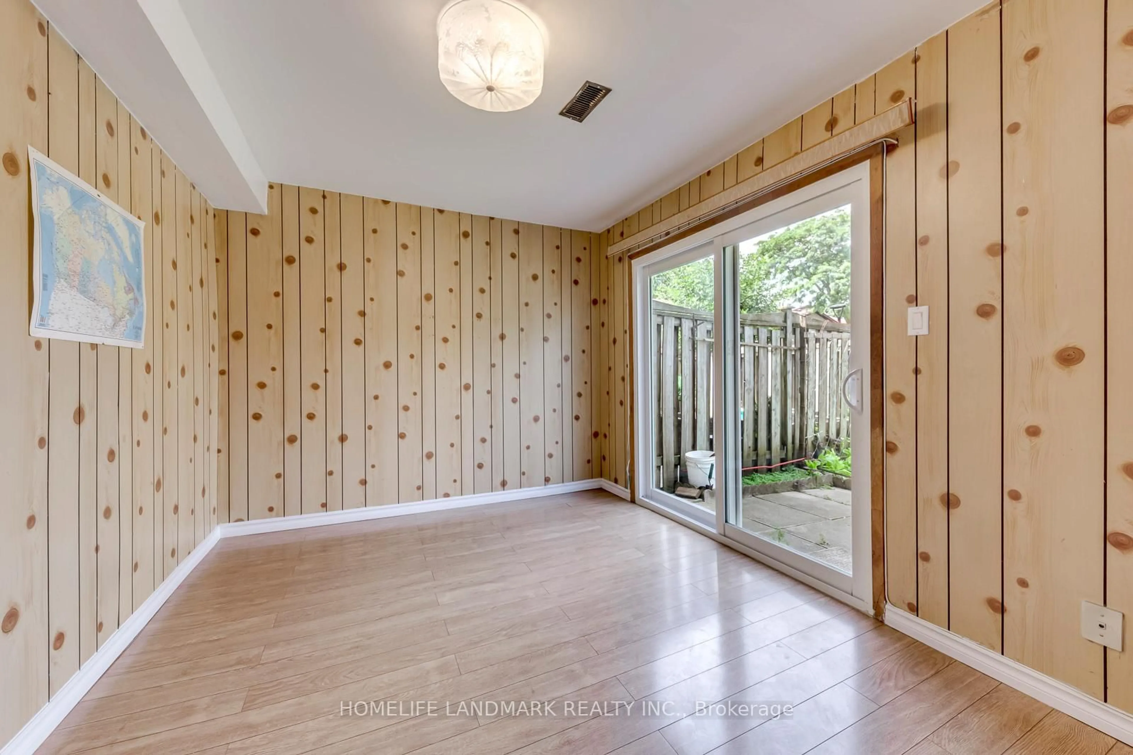 Indoor entryway for 29 Fundy Bay Blvd #95, Toronto Ontario M1W 3A2