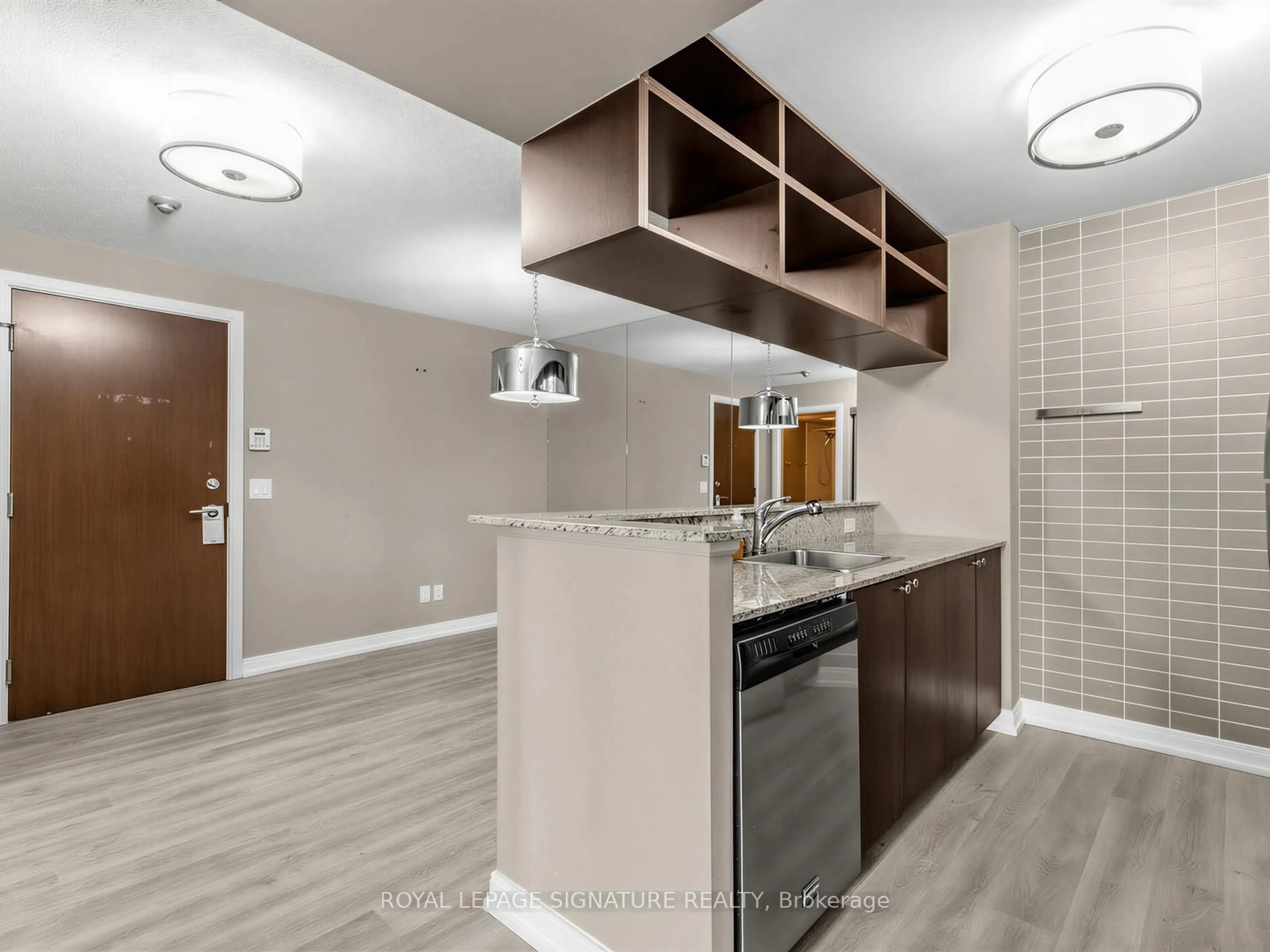 Open concept kitchen, unknown for 151 Village Green Sq #607, Toronto Ontario M1S 0K5