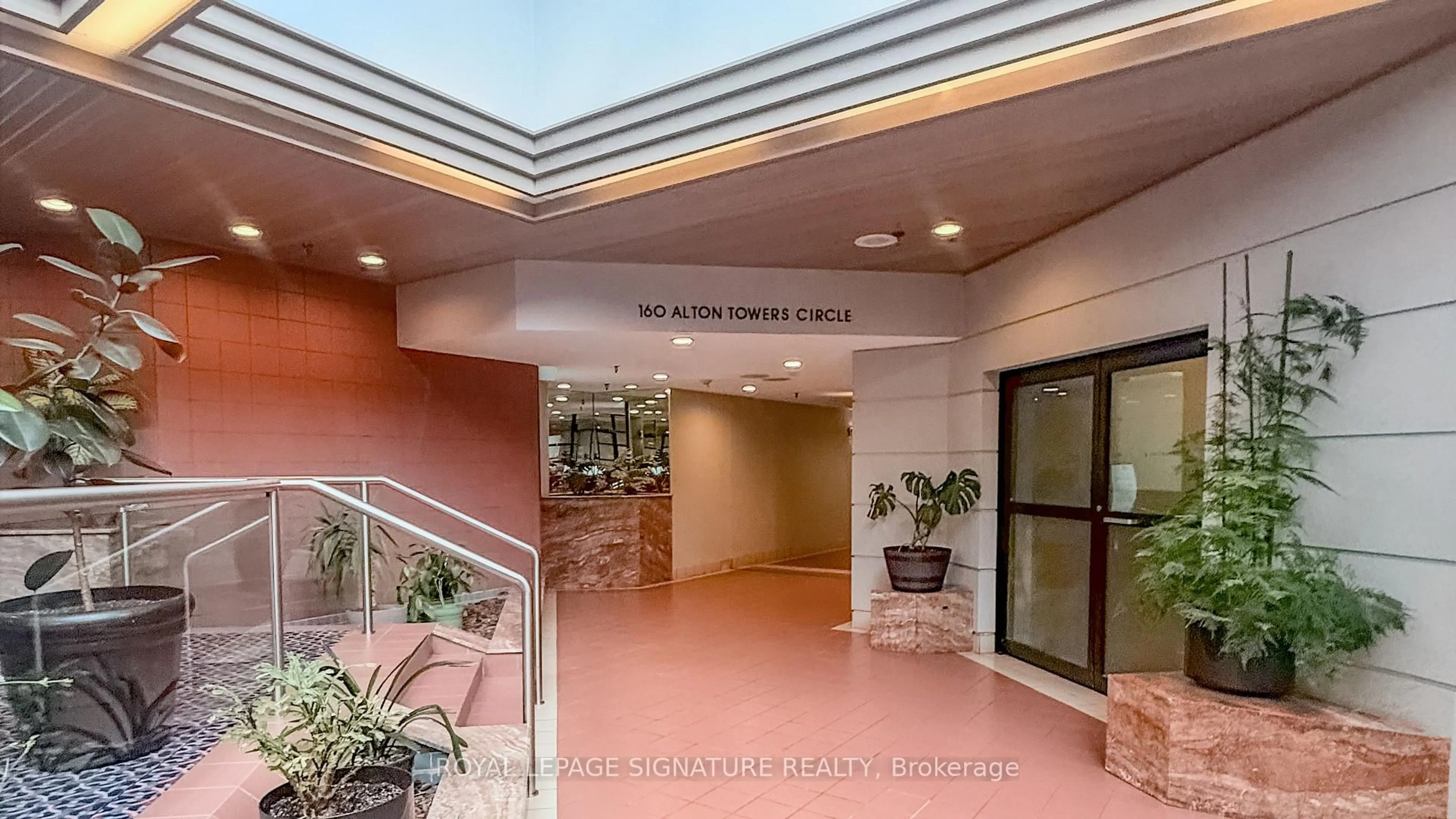 Indoor foyer for 160 Alton Towers Circ #1610, Toronto Ontario M1V 4X8