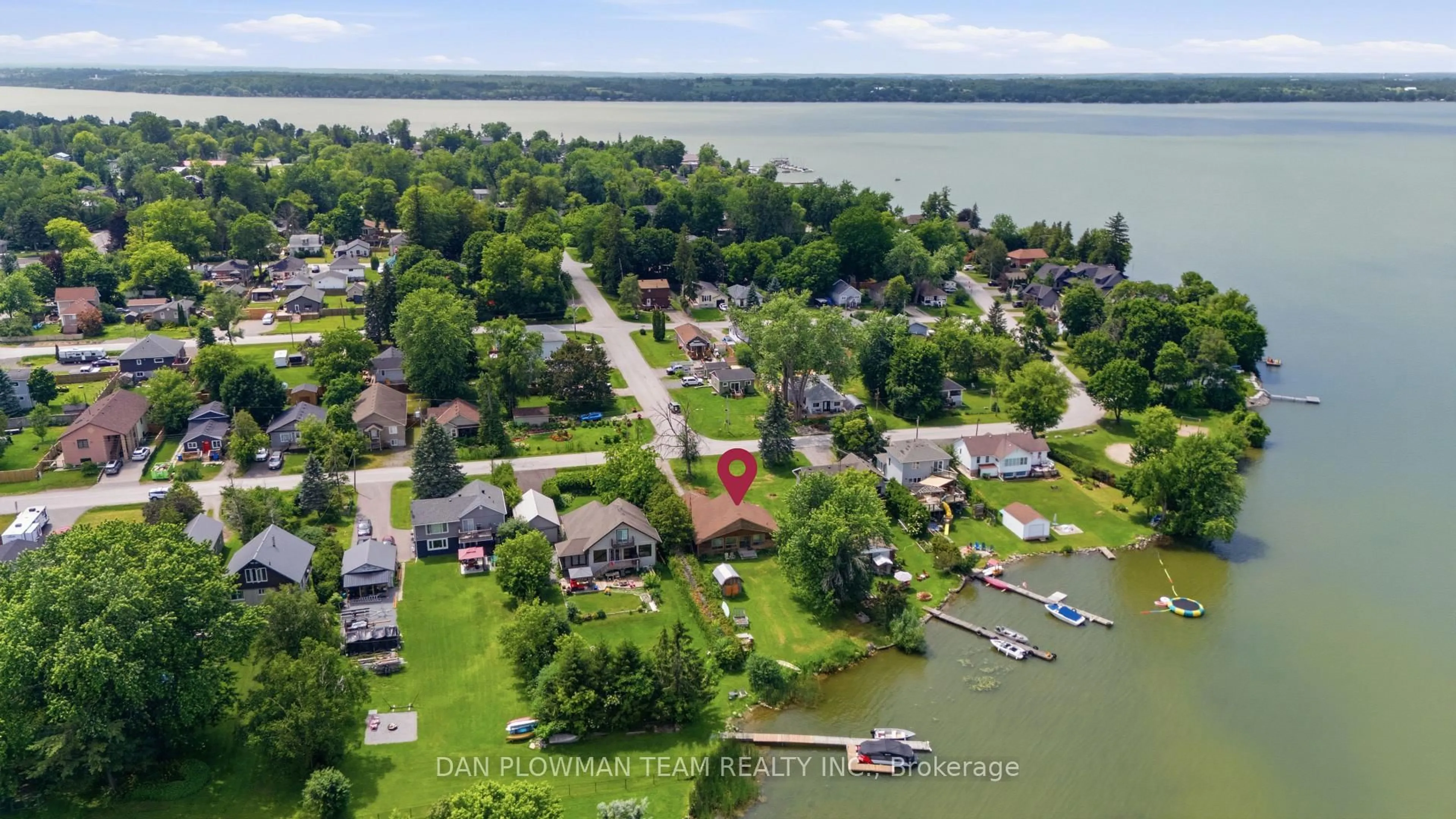 A pic from outside/outdoor area/front of a property/back of a property/a pic from drone, water/lake/river/ocean view for 27 Park St, Scugog Ontario L0B 1E0